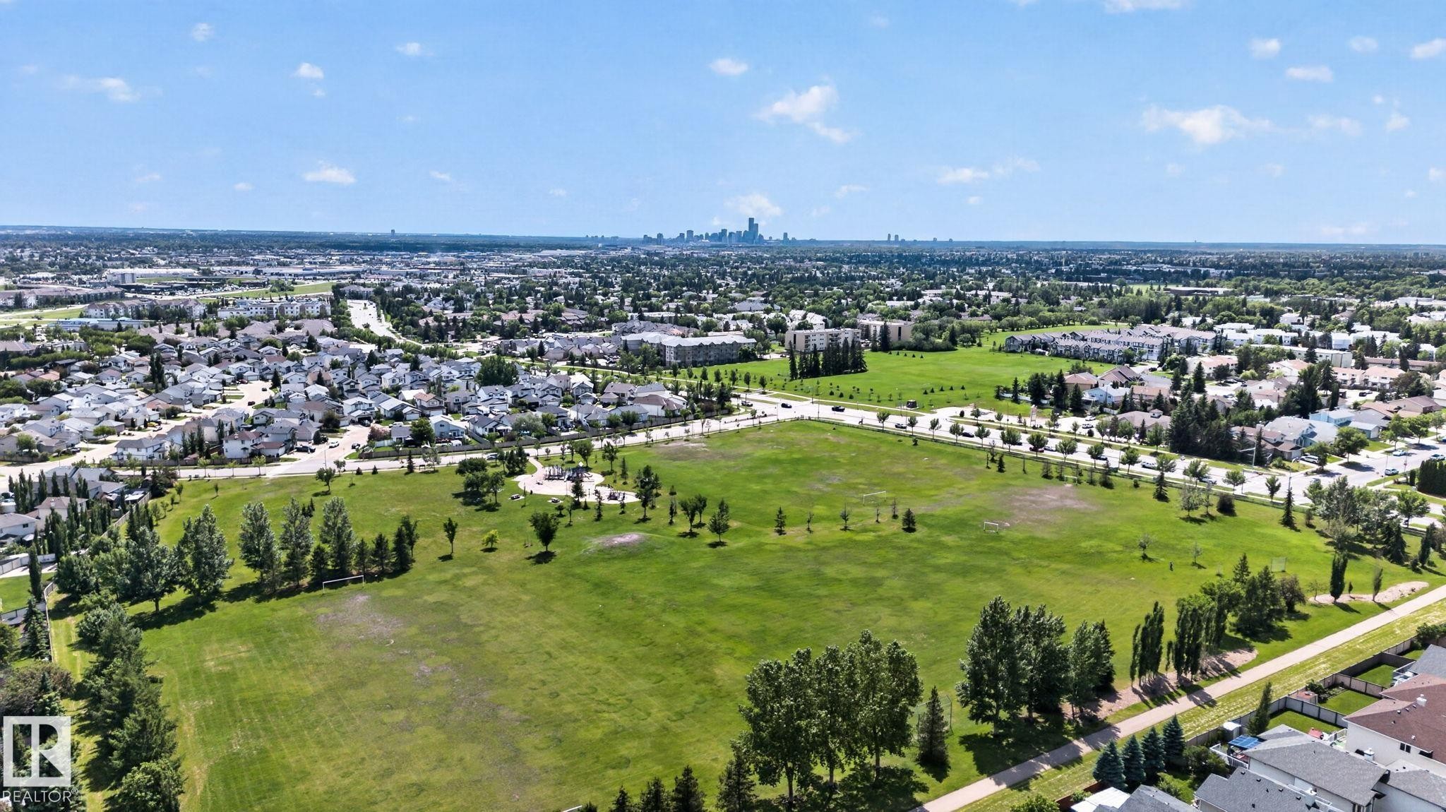 4914 152A Avenue Nw, Edmonton, AB - Outdoor With View