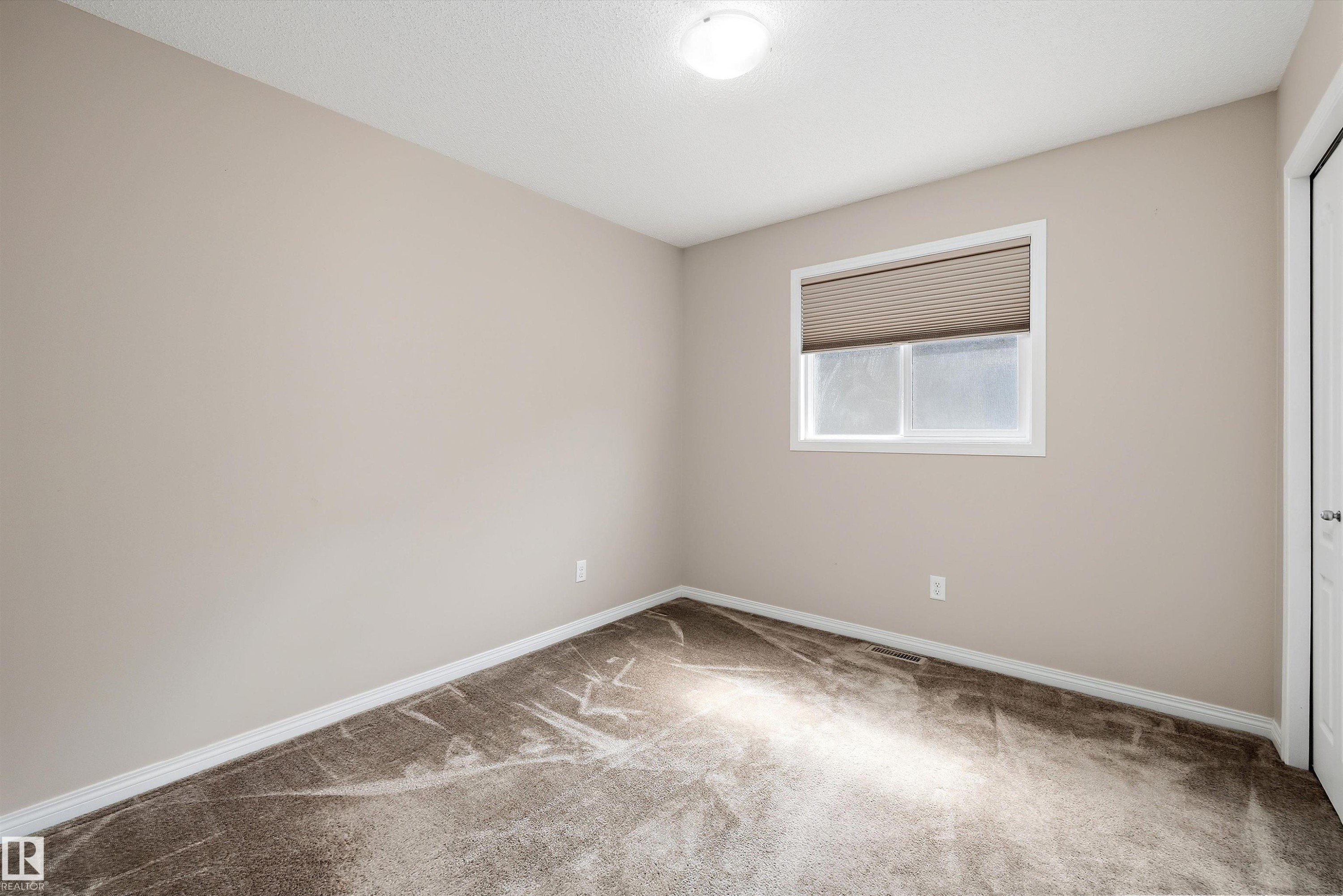 4020 166 Avenue Nw, Edmonton, AB