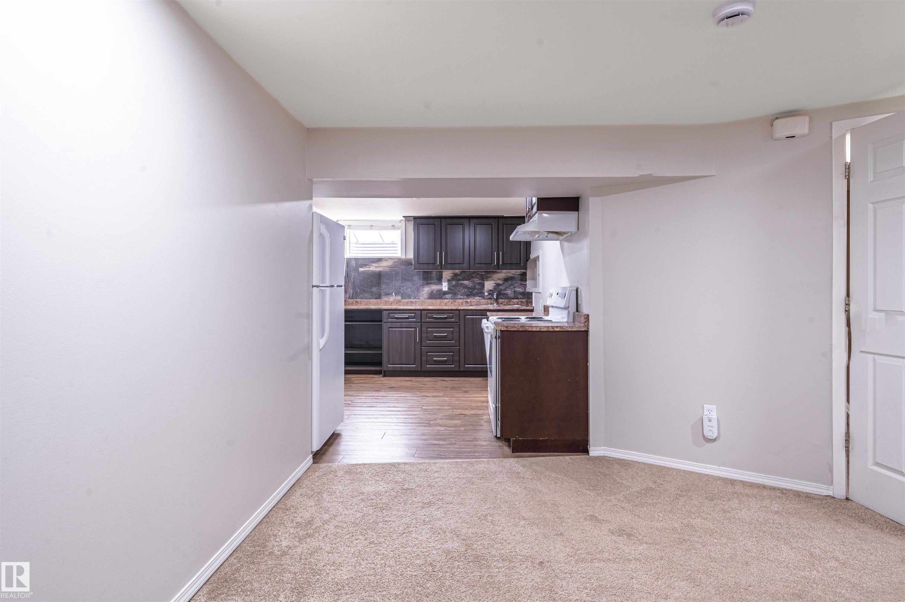 5207 103 Avenue Nw, Edmonton, AB