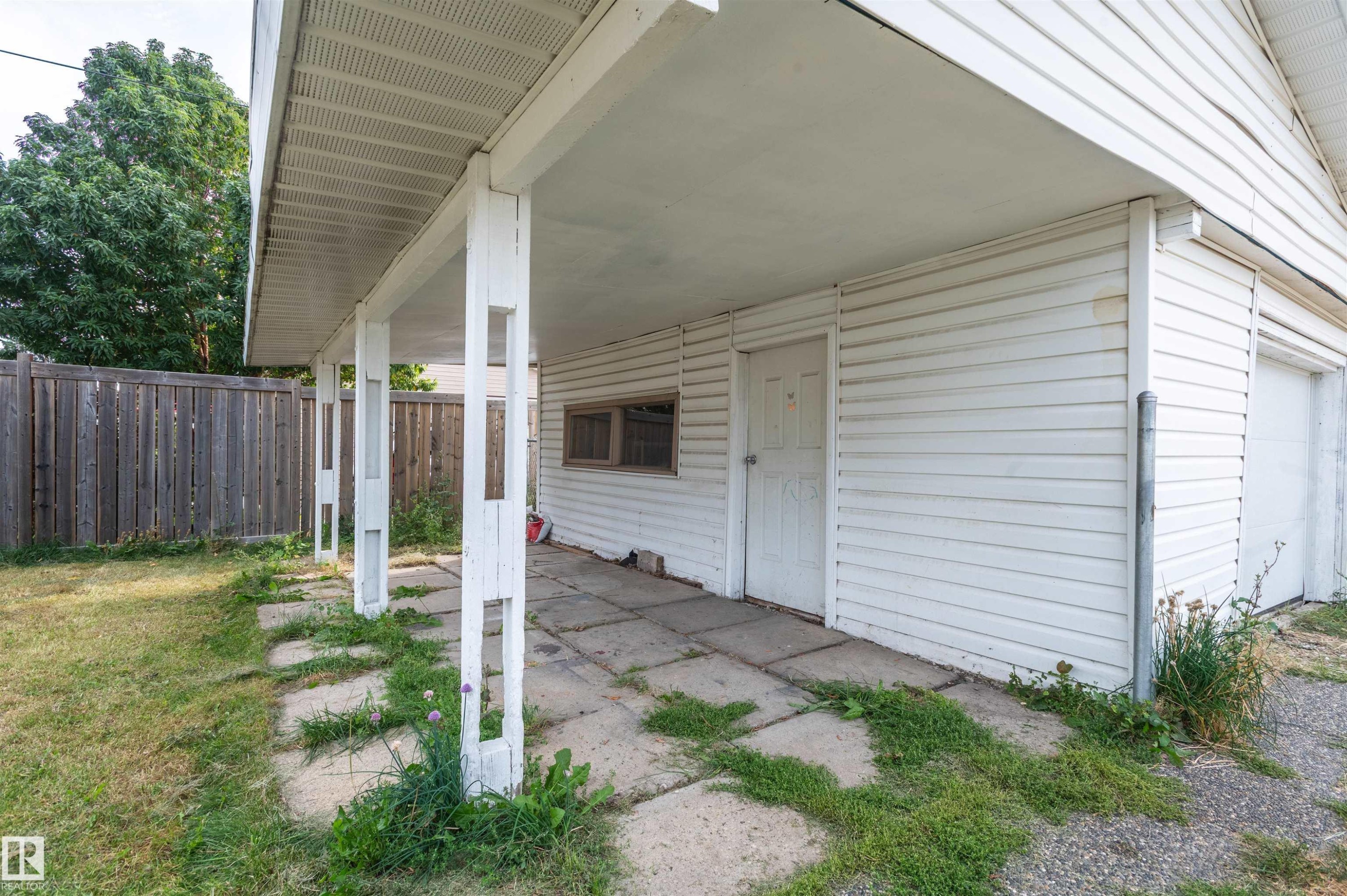 5207 103 Avenue Nw, Edmonton, AB