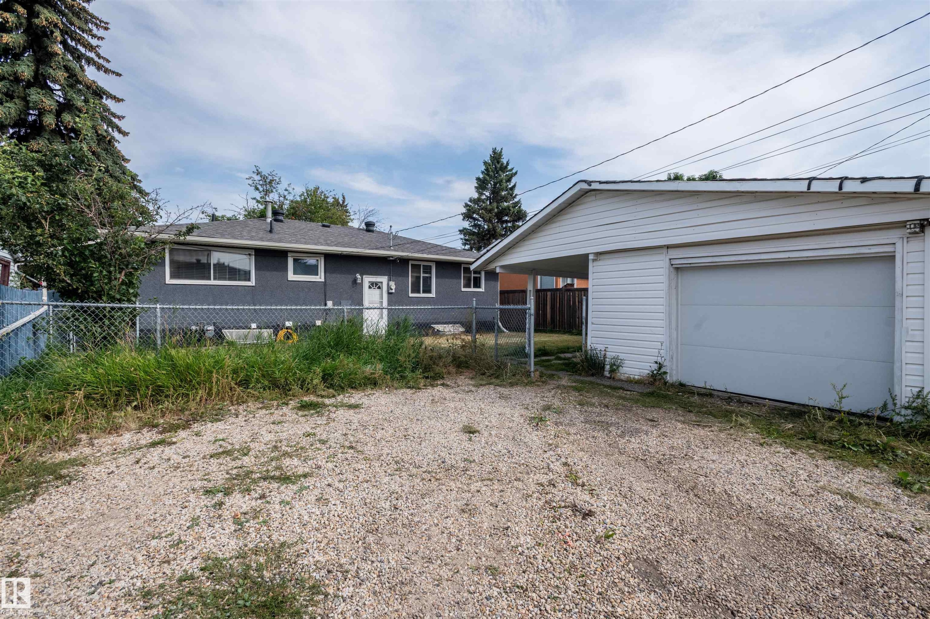 5207 103 Avenue Nw, Edmonton, AB