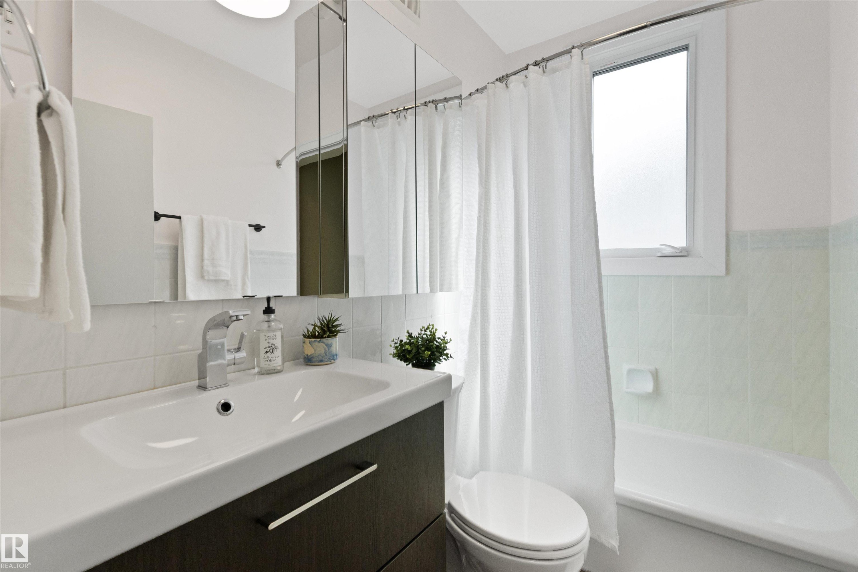 11623 123 Street Nw, Edmonton, AB