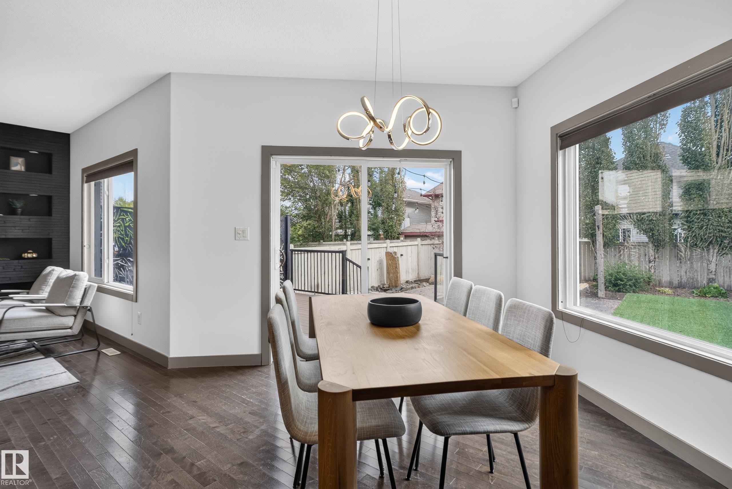 1107 Chahley Crest Nw, Edmonton, AB