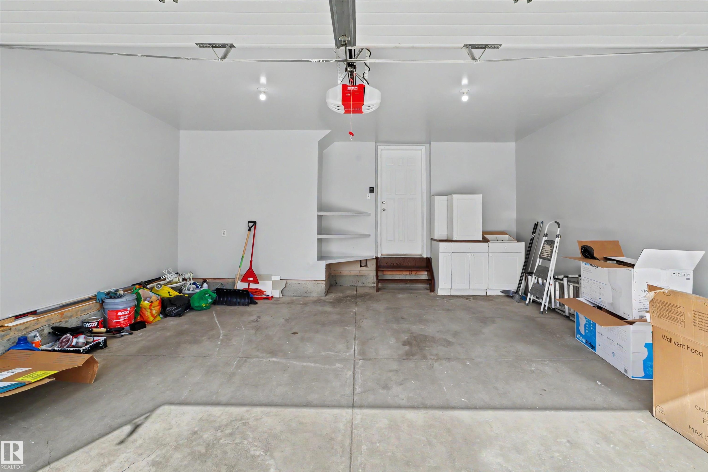4712 201 St Nw, Edmonton, AB