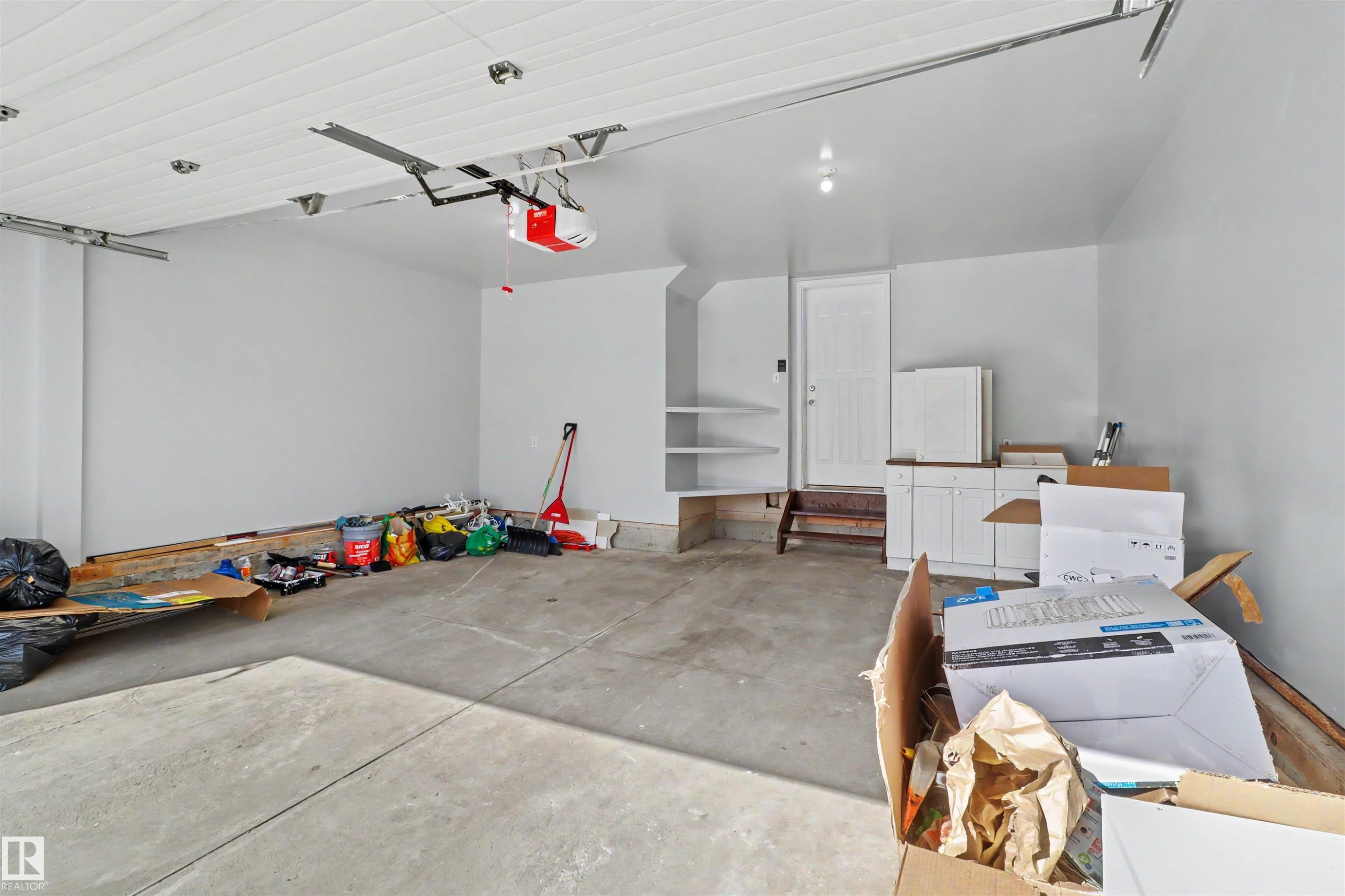 4712 201 St Nw, Edmonton, AB