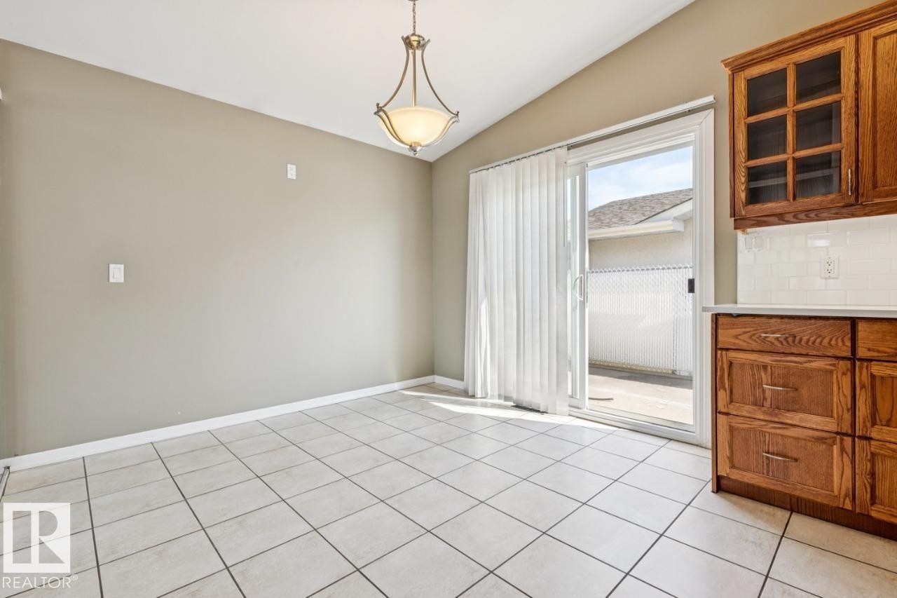 14011 71 Street Nw, Edmonton, AB
