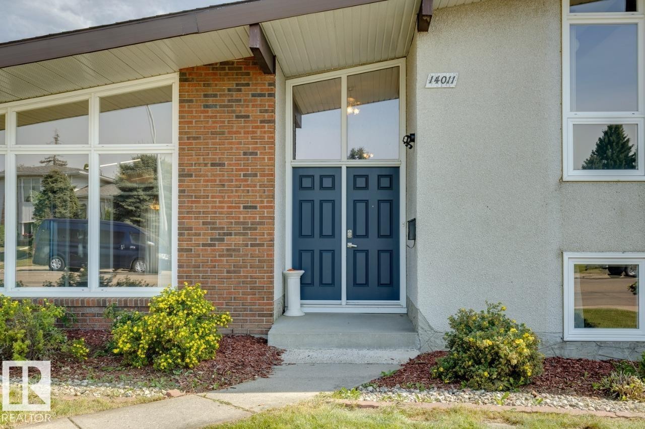 14011 71 Street Nw, Edmonton, AB