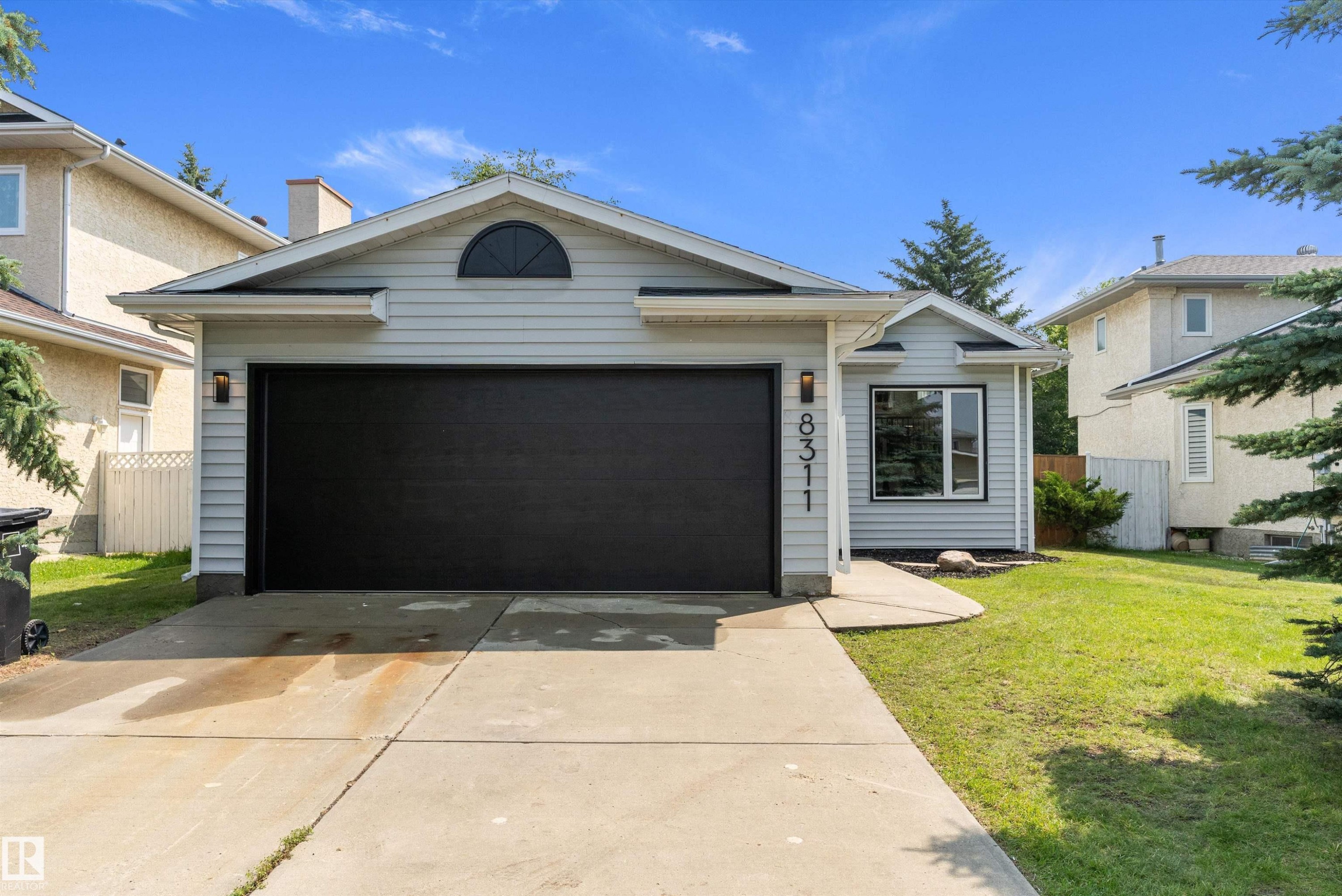 8311 184 Street Nw, Edmonton, AB - Outdoor