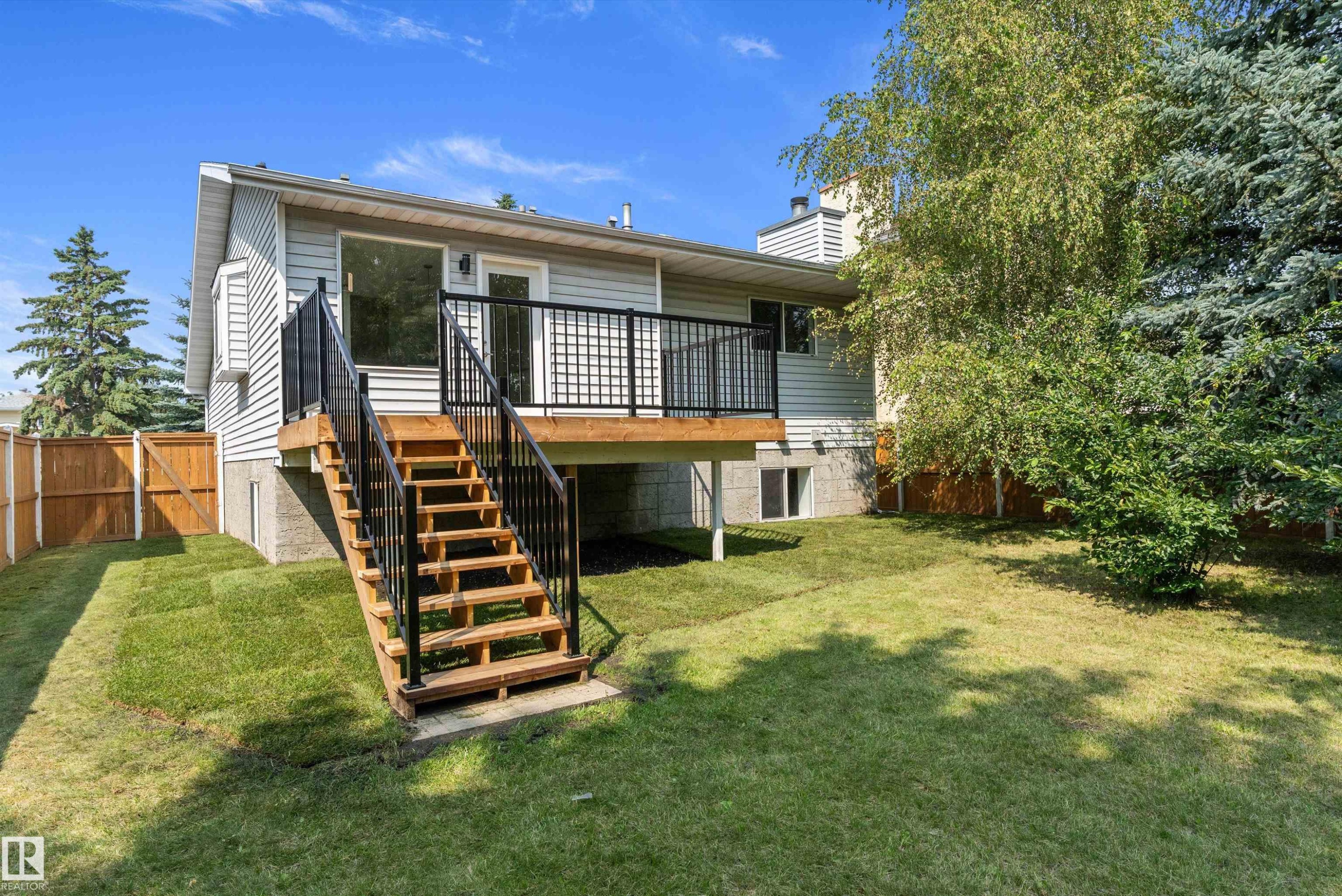 8311 184 Street Nw, Edmonton, AB - Outdoor With Deck Patio Veranda