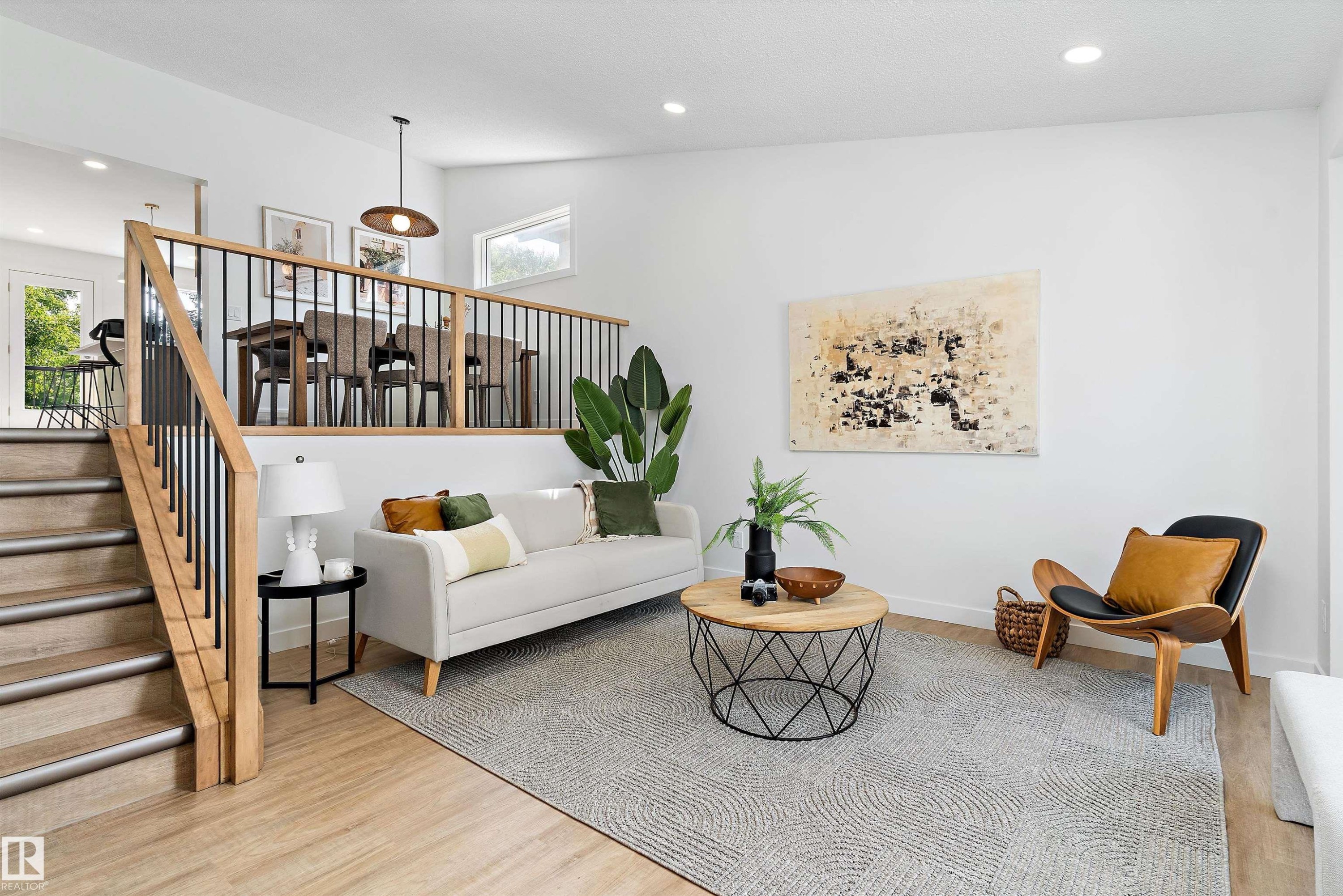 8311 184 Street Nw, Edmonton, AB - Indoor