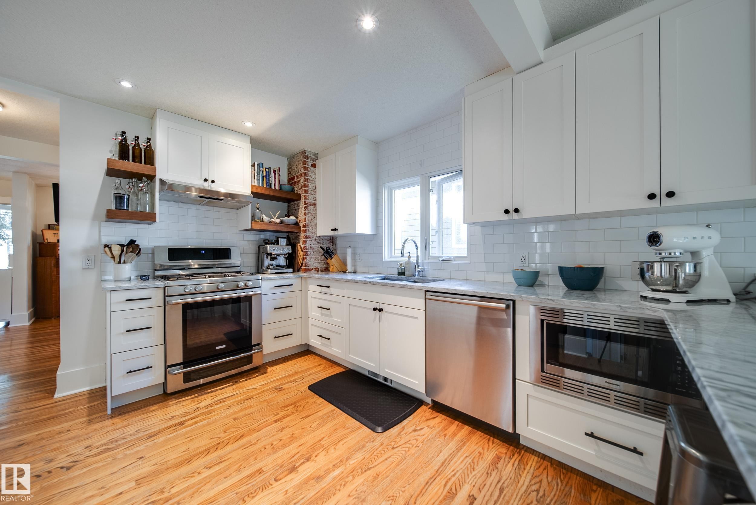 10335 137 Street Nw, Edmonton, AB