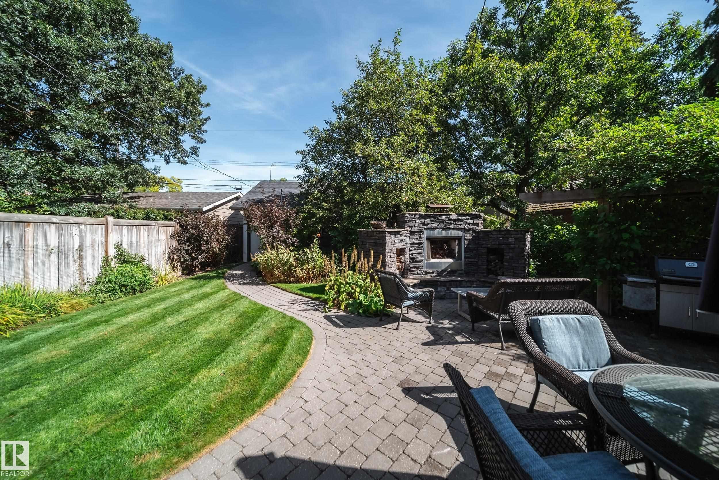 10335 137 Street Nw, Edmonton, AB