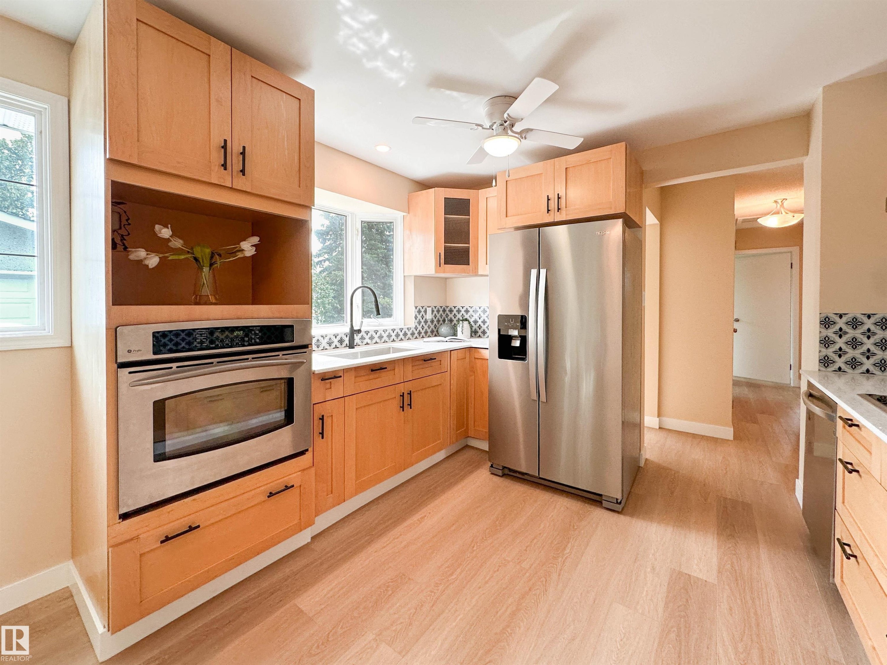14603 59A Street Nw, Edmonton, AB