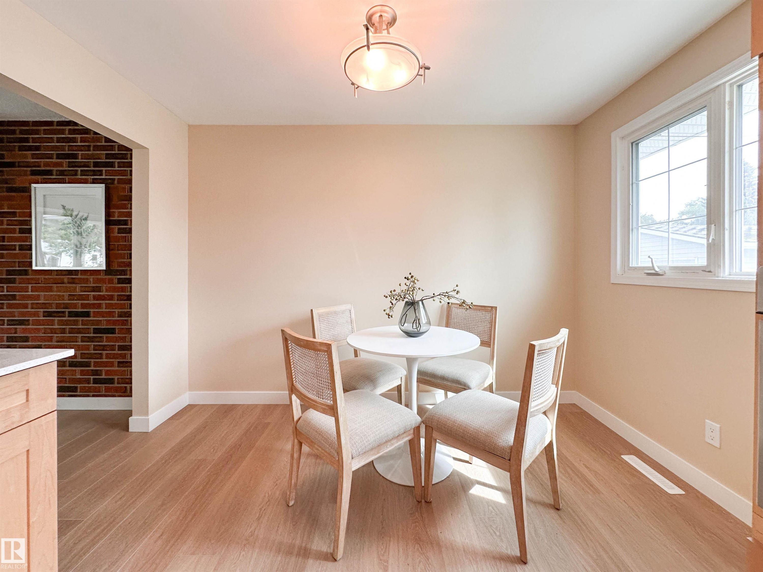 14603 59A Street Nw, Edmonton, AB