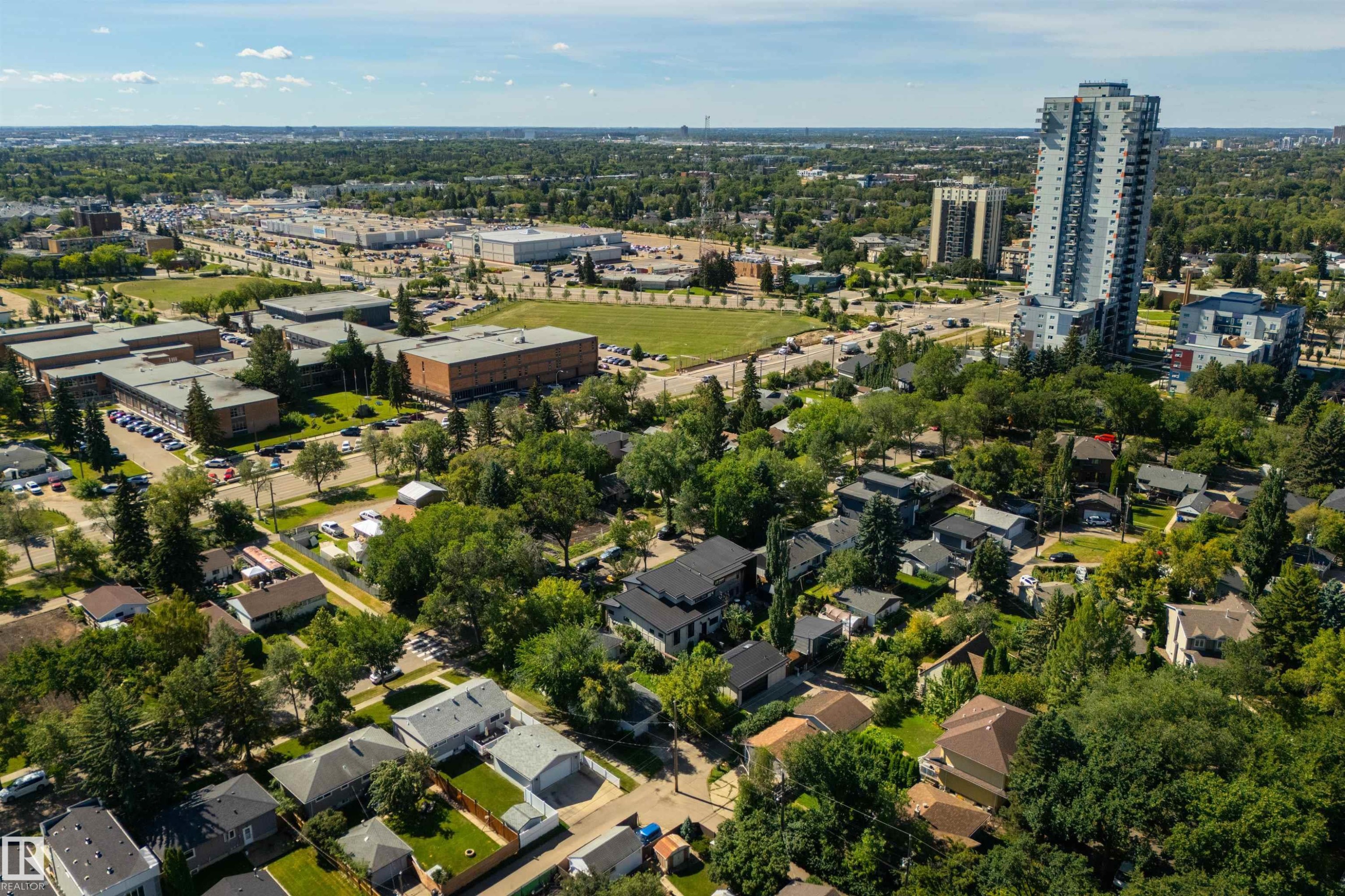 7950 91 Avenue Nw, Edmonton, AB