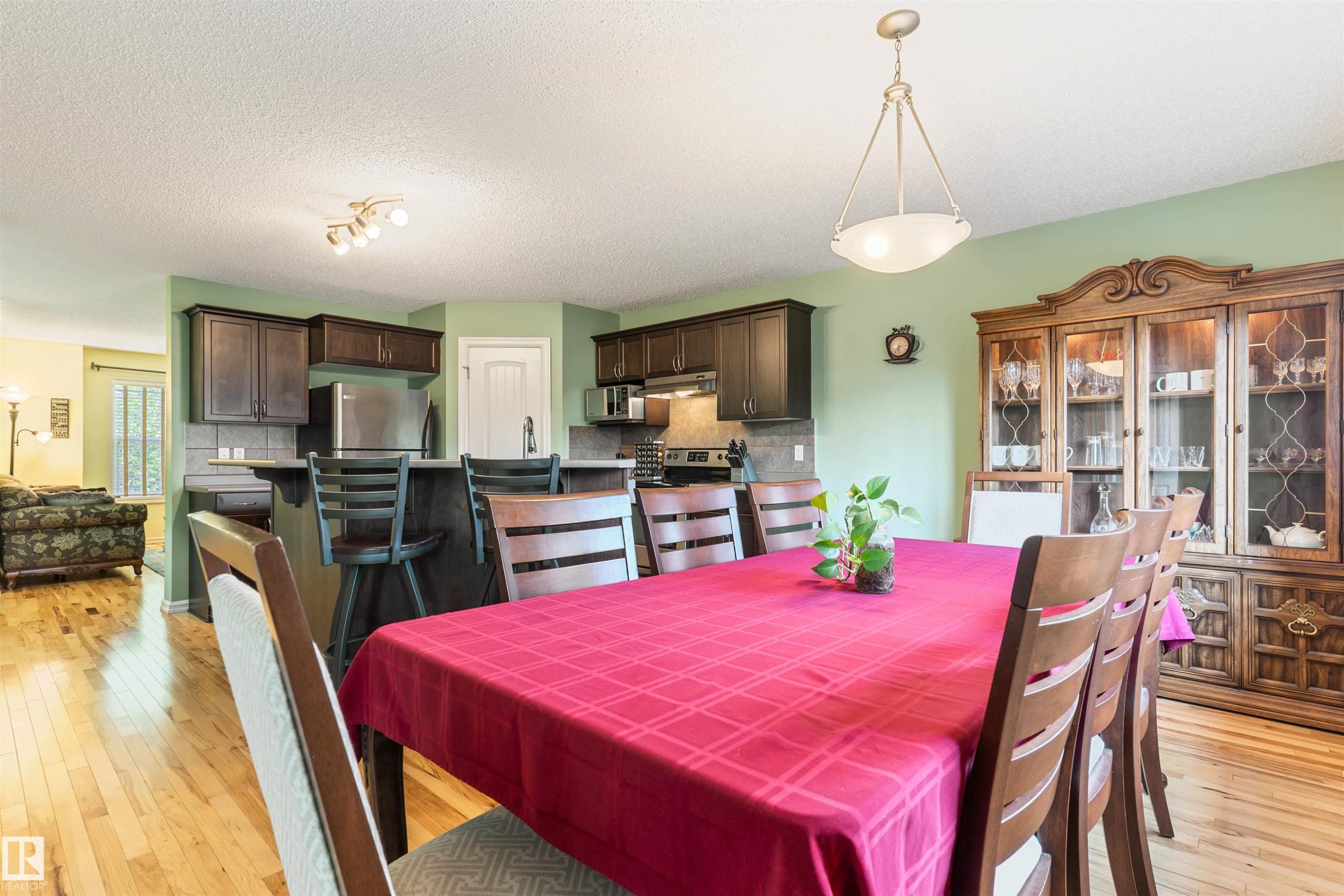 415 Keystone Way, Leduc, AB