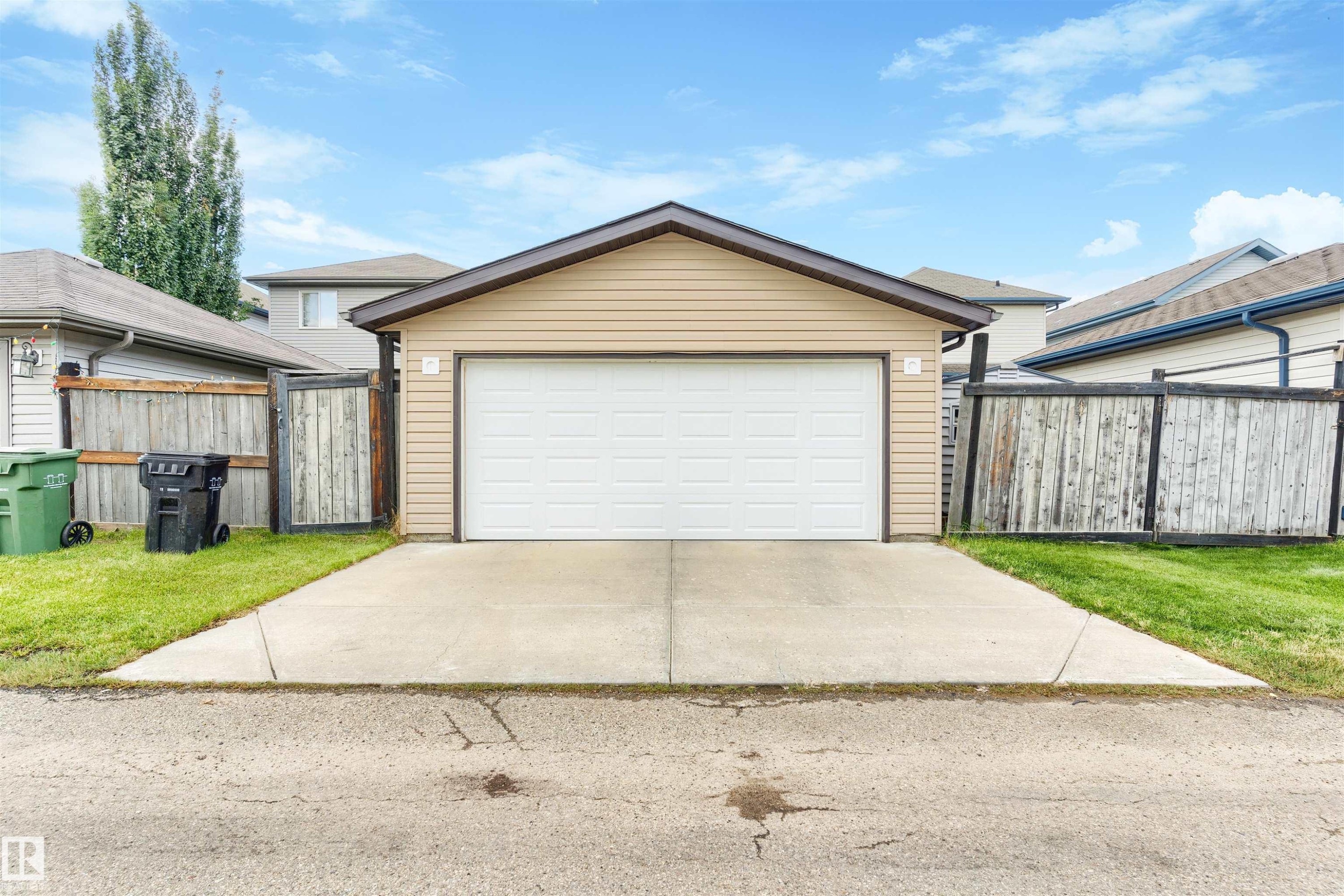 415 Keystone Way, Leduc, AB