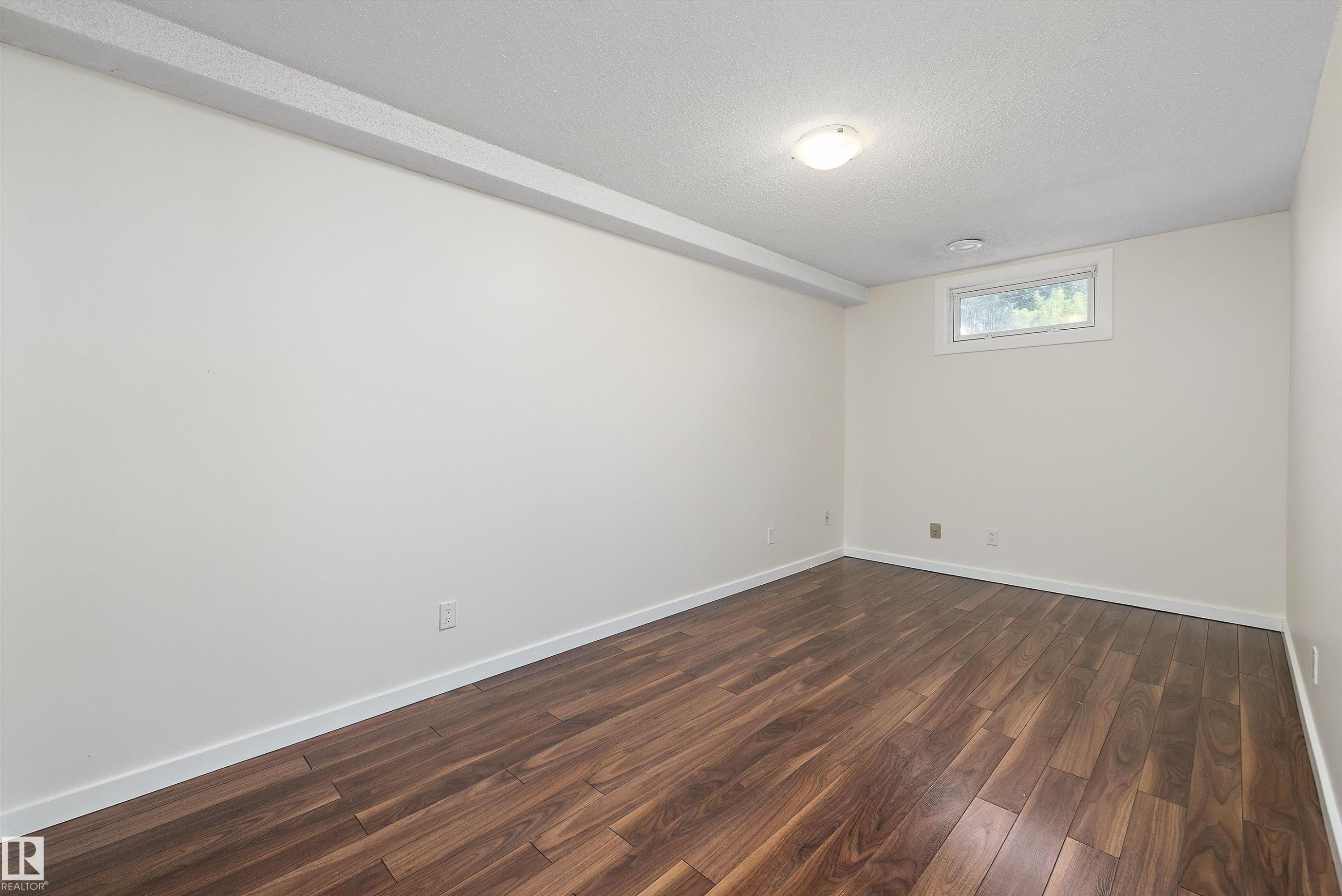 10237 151 Street Nw, Edmonton, AB