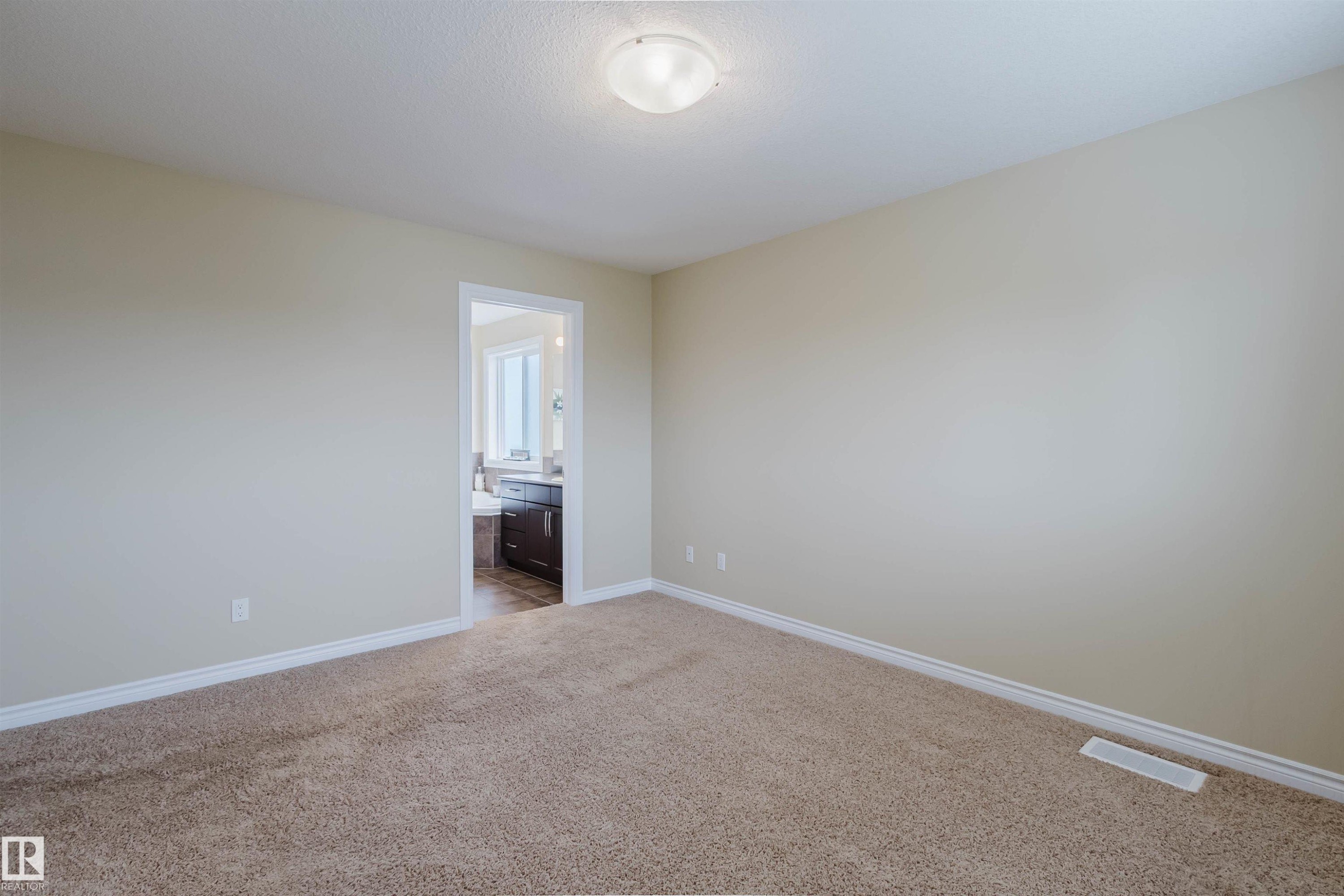 1908 Hammond Place Nw, Edmonton, AB