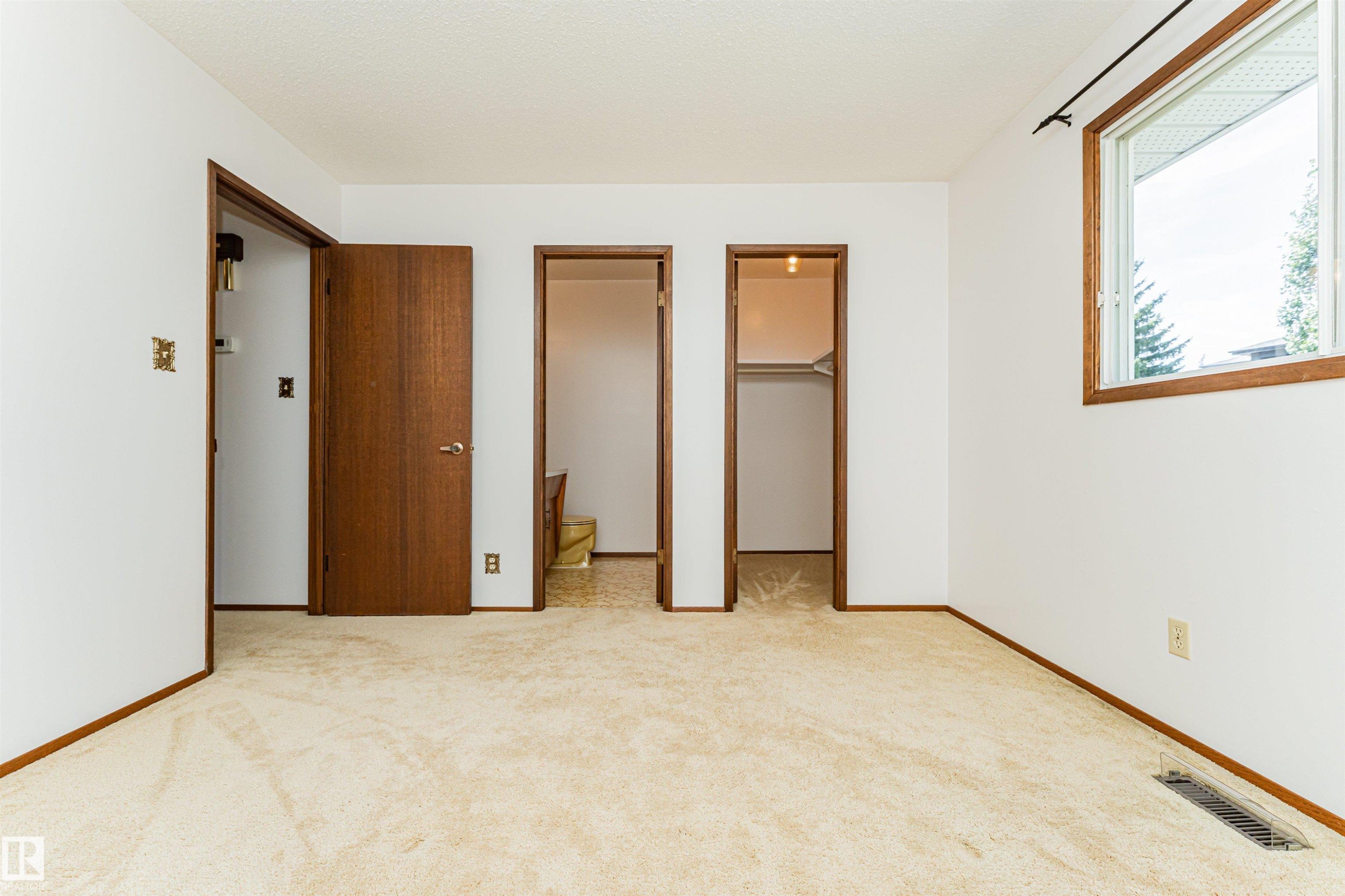 10530 173A Avenue Nw, Edmonton, AB