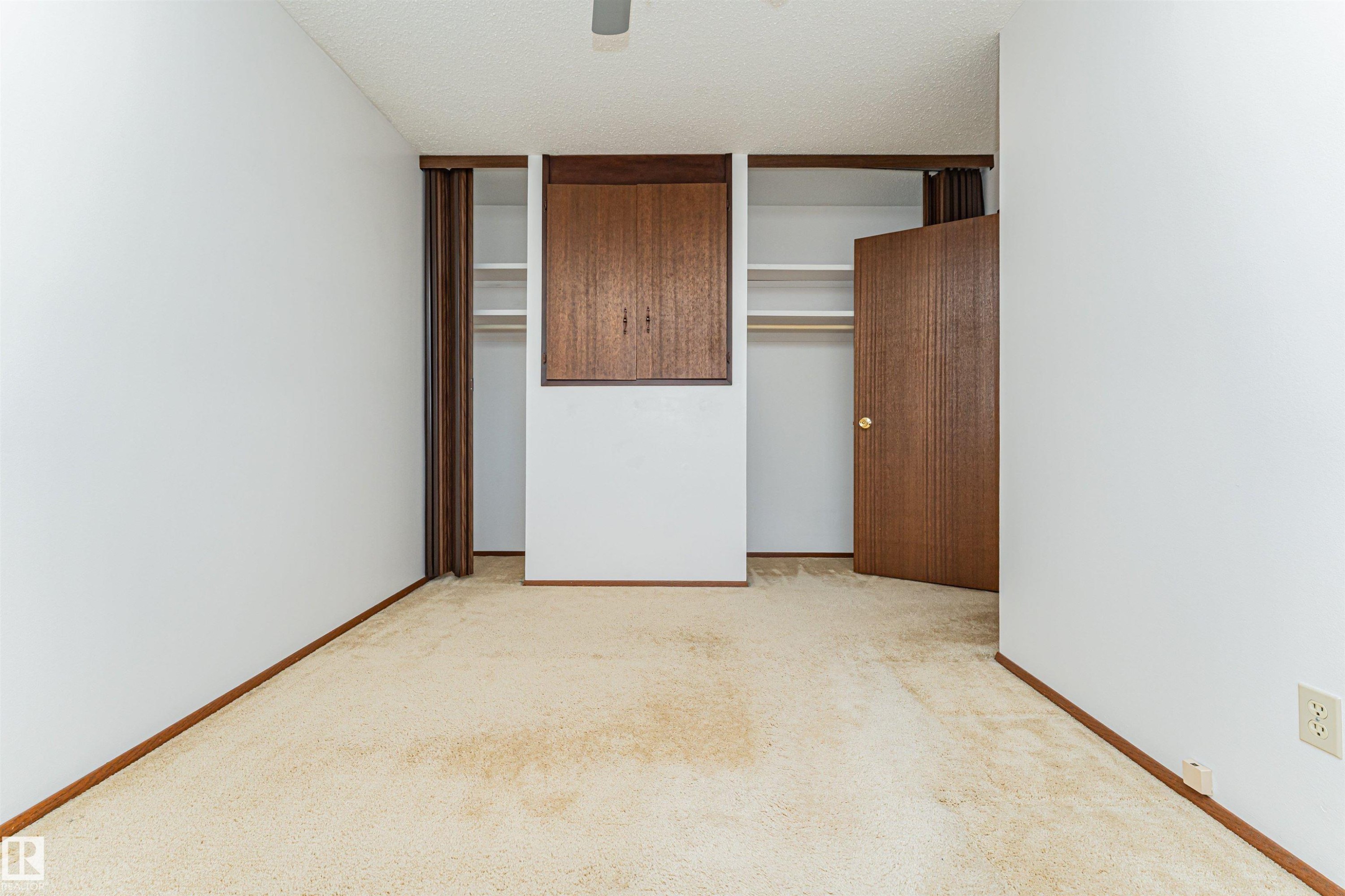 10530 173A Avenue Nw, Edmonton, AB