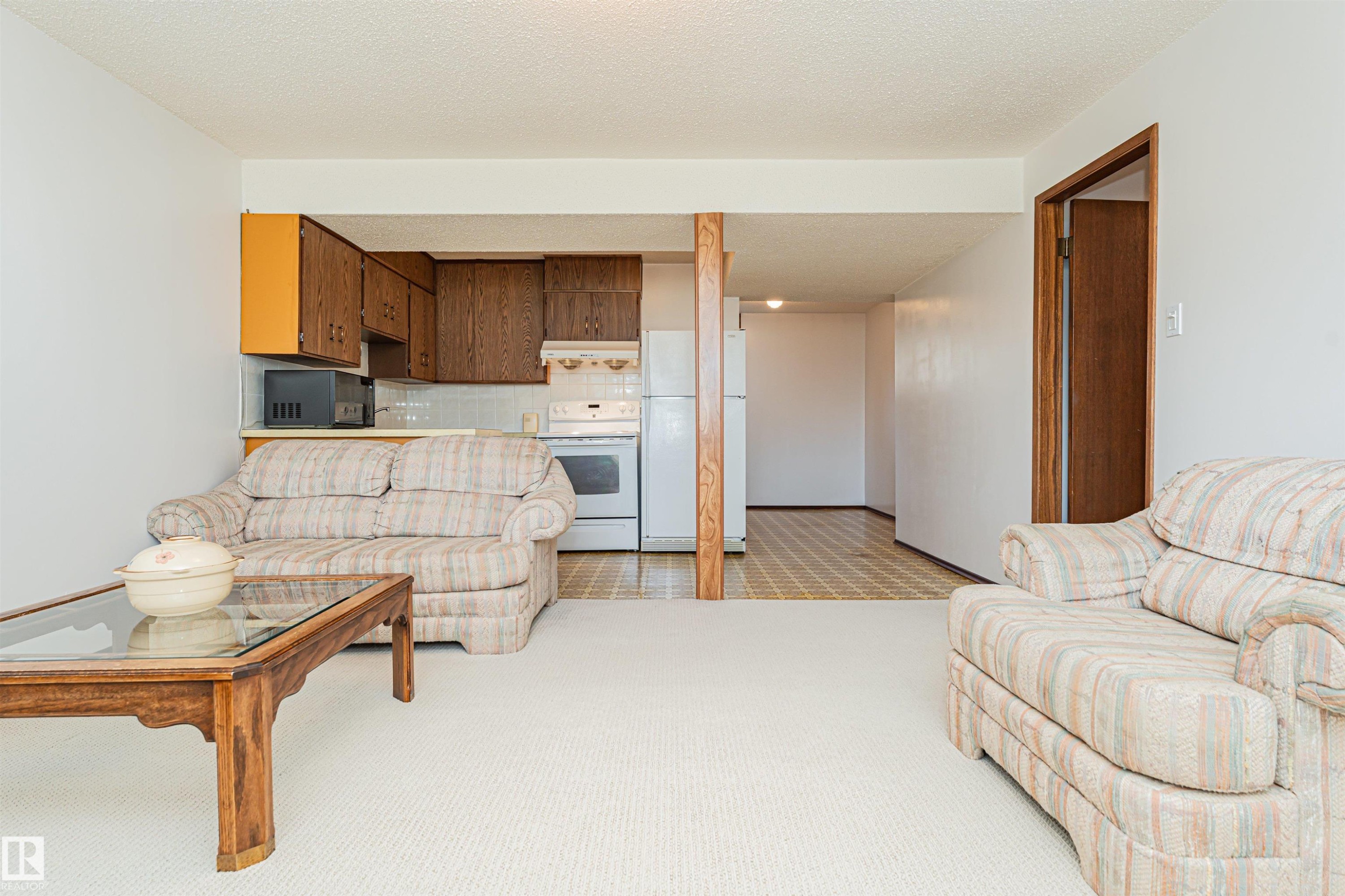 10530 173A Avenue Nw, Edmonton, AB