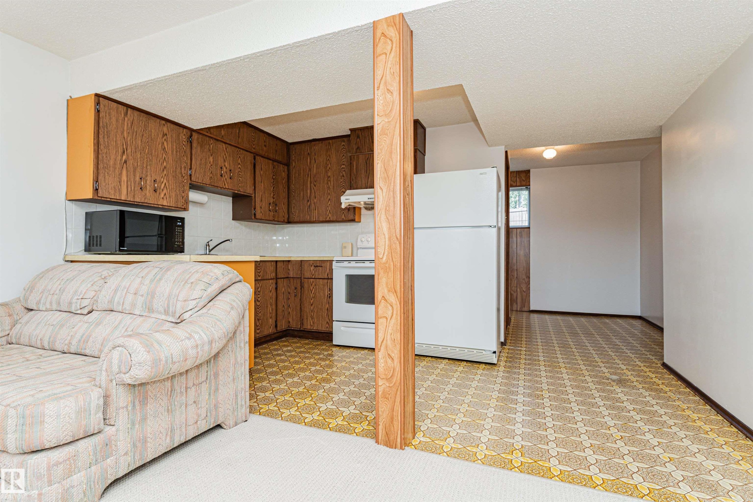 10530 173A Avenue Nw, Edmonton, AB