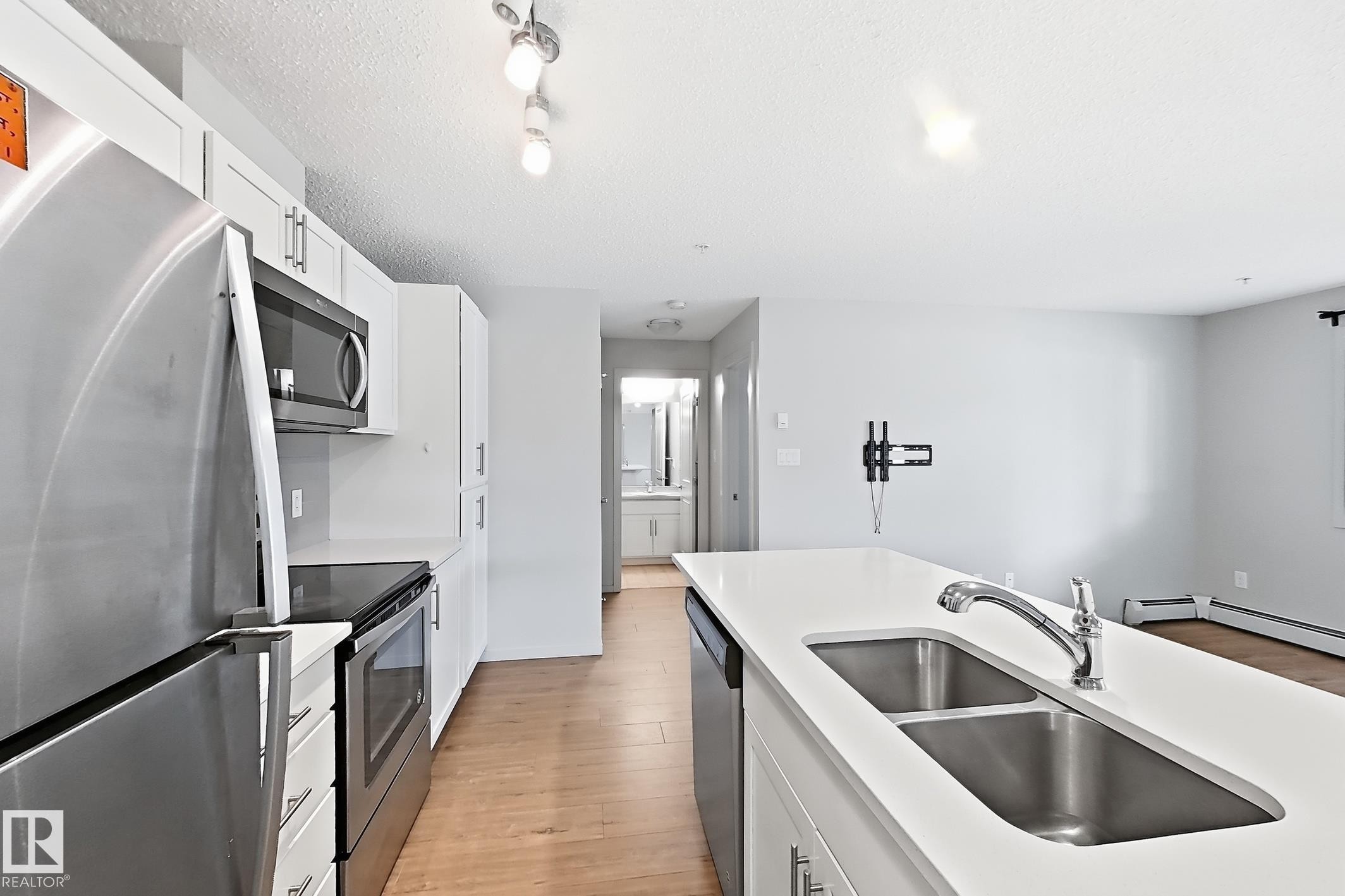 #112 5404 7 Av Sw, Edmonton, AB
