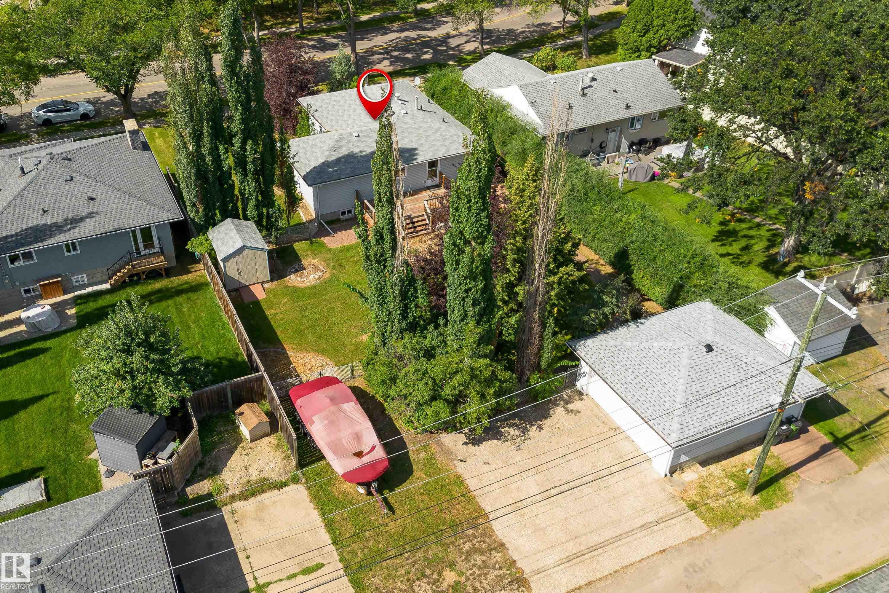 9457 79 Street Nw, Edmonton, AB