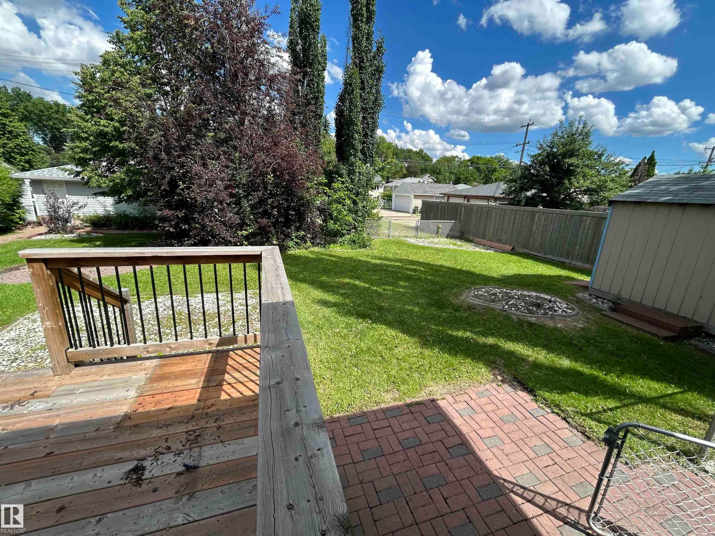 9457 79 Street Nw, Edmonton, AB