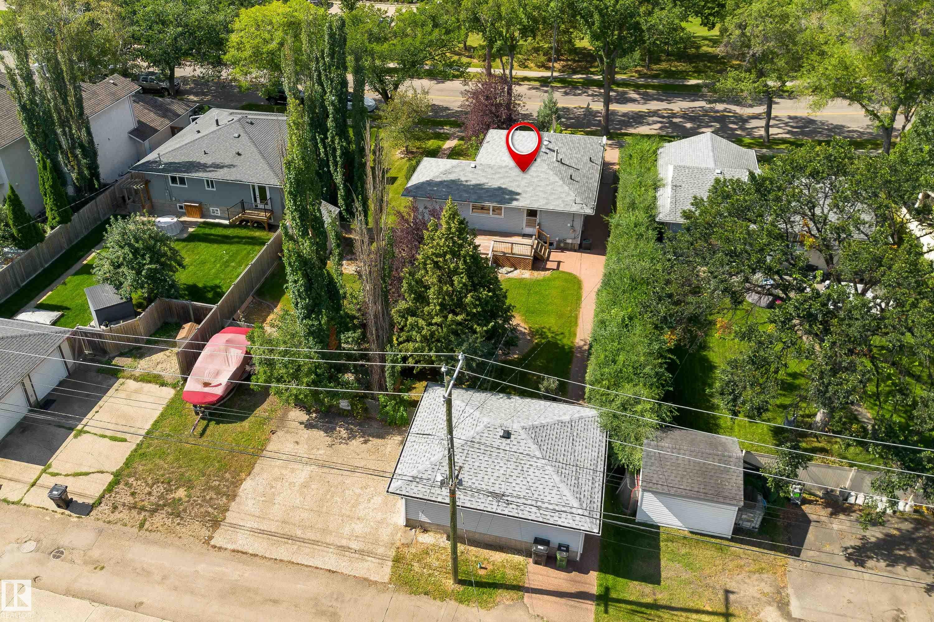 9457 79 Street Nw, Edmonton, AB