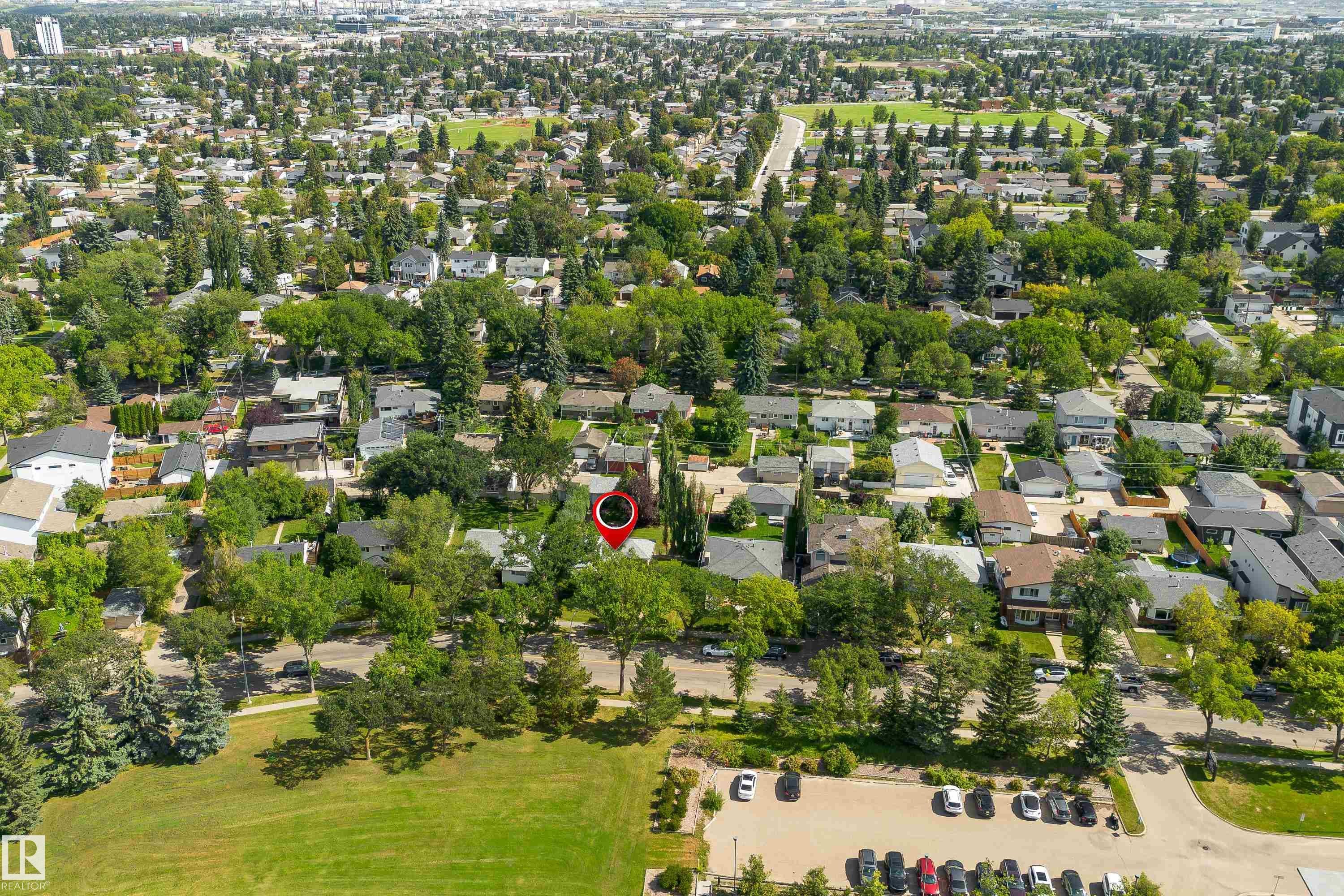 9457 79 Street Nw, Edmonton, AB
