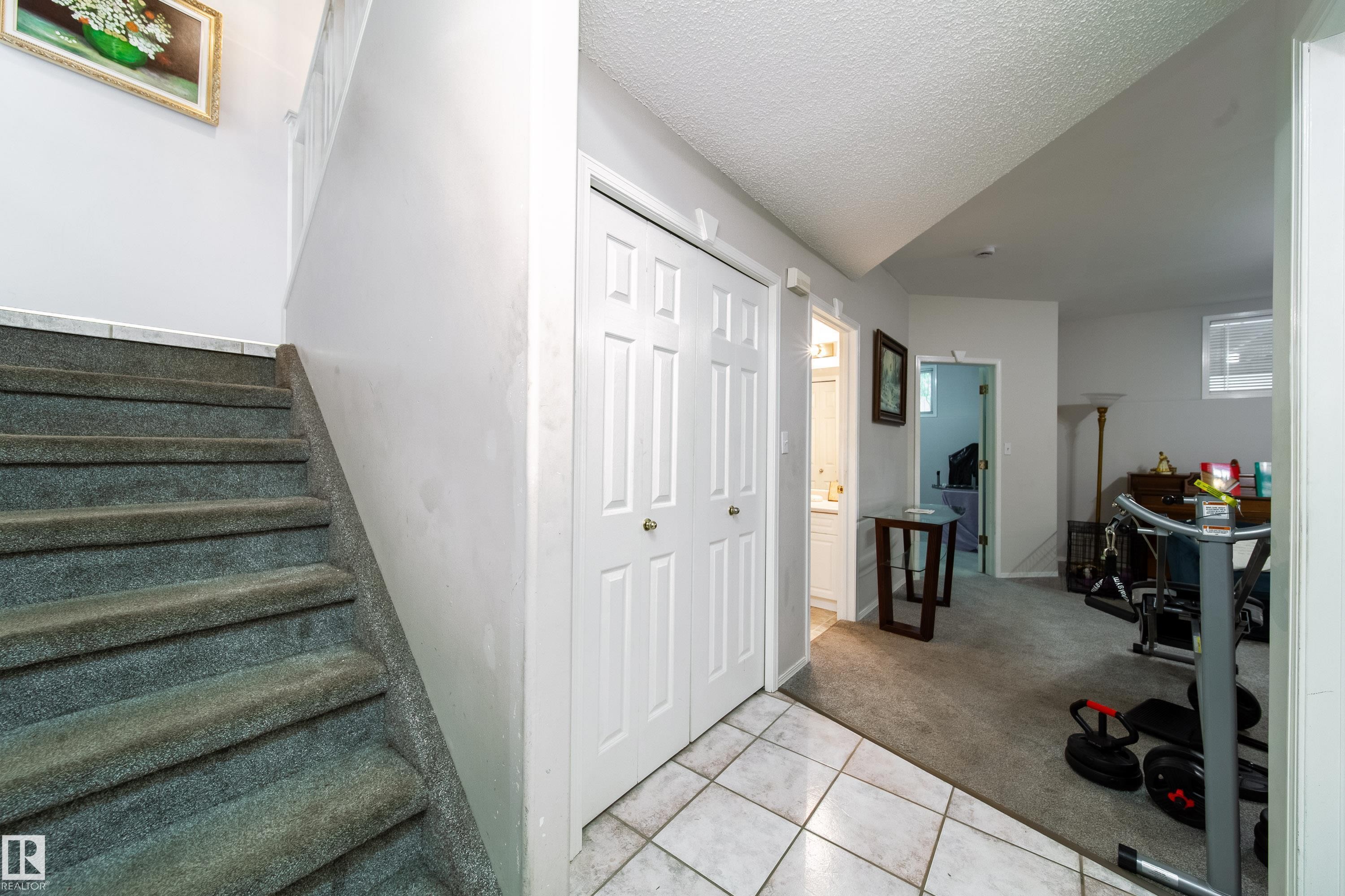 1283 Carter Crest Road Nw, Edmonton, AB
