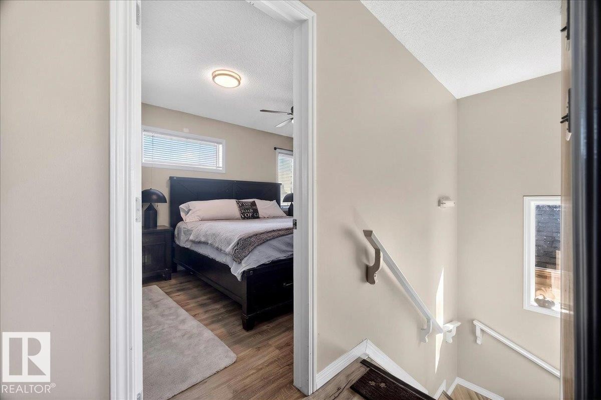 21339 91 Avenue Nw, Edmonton, AB