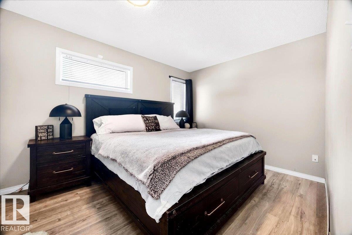 21339 91 Avenue Nw, Edmonton, AB