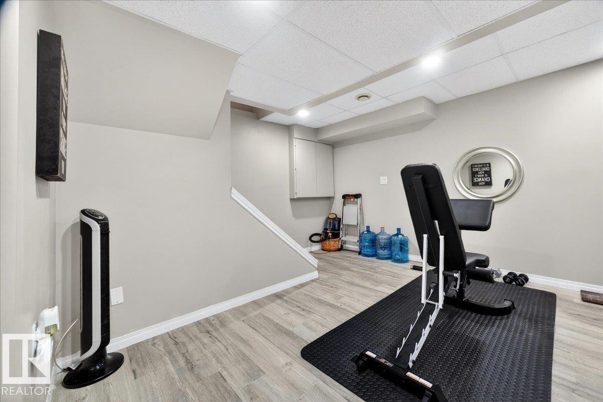 21339 91 Avenue Nw, Edmonton, AB