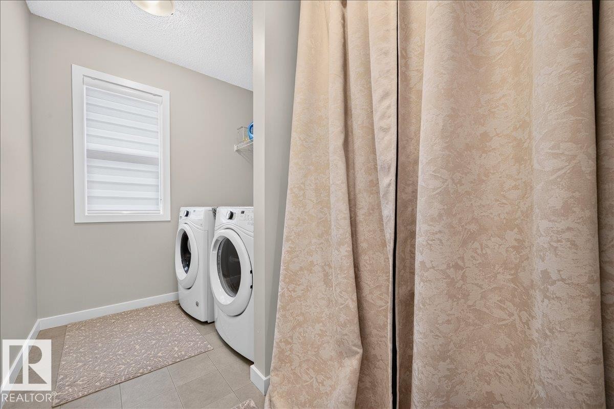 Laundry room - 2709 Collins Crescent Sw, Edmonton, AB - Indoor Photo Showing Laundry Room