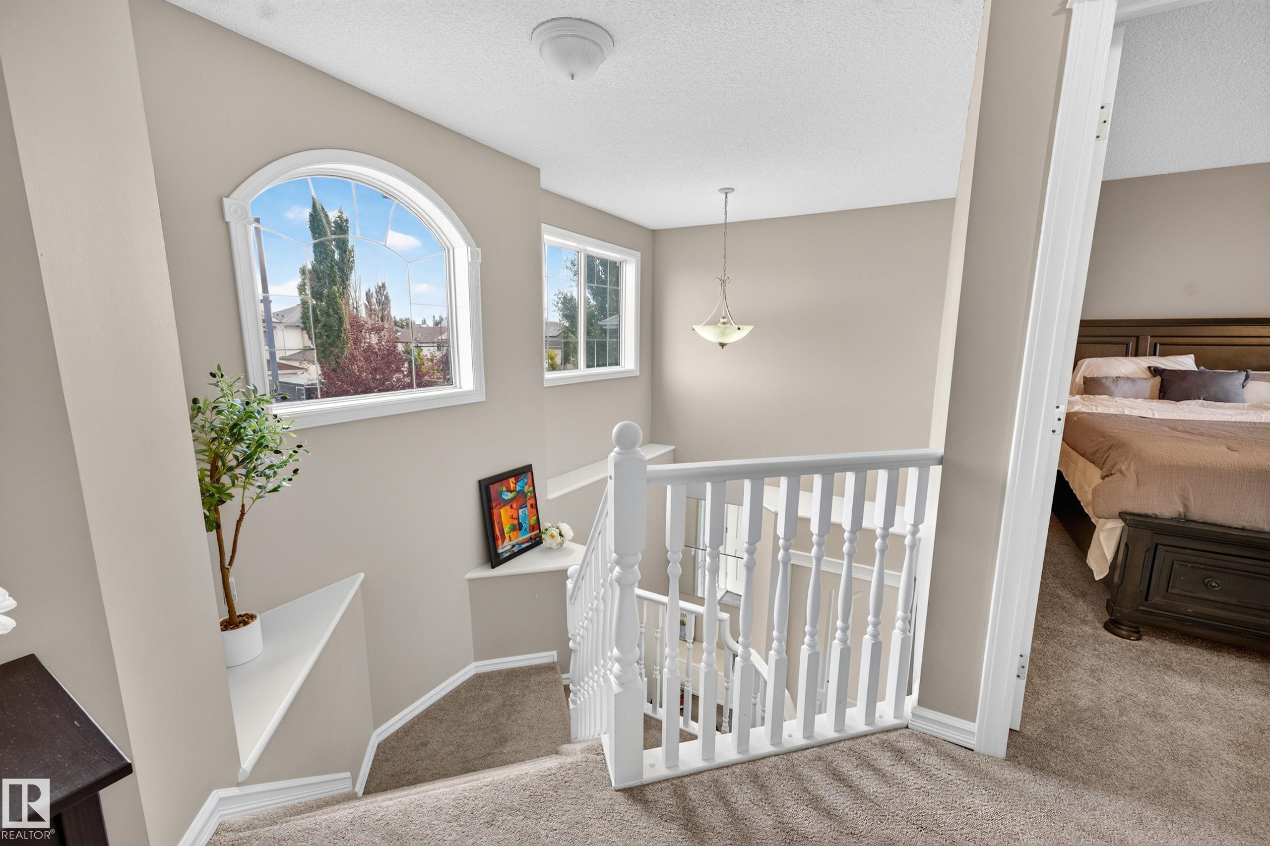 11813 11B Avenue Nw, Edmonton, AB