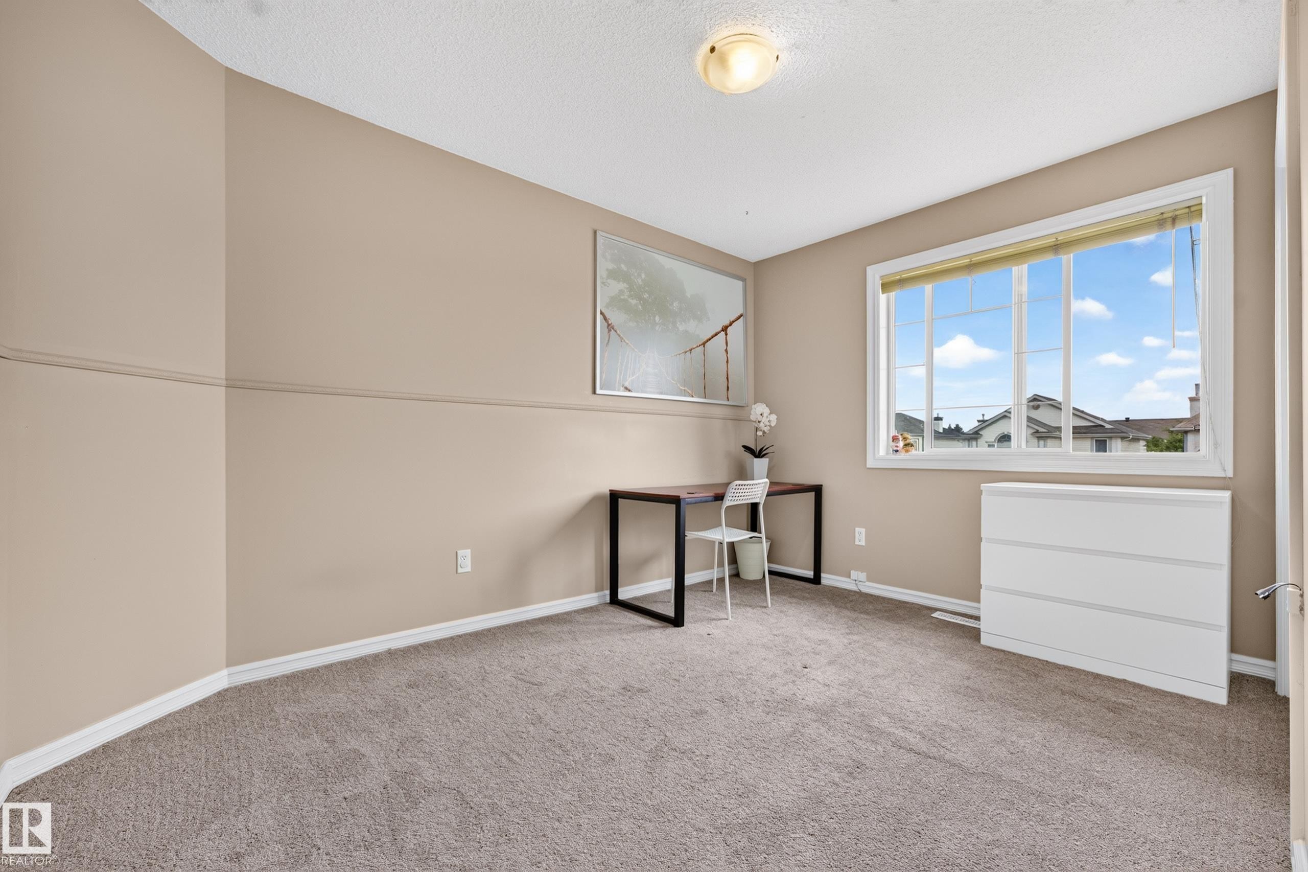 11813 11B Avenue Nw, Edmonton, AB