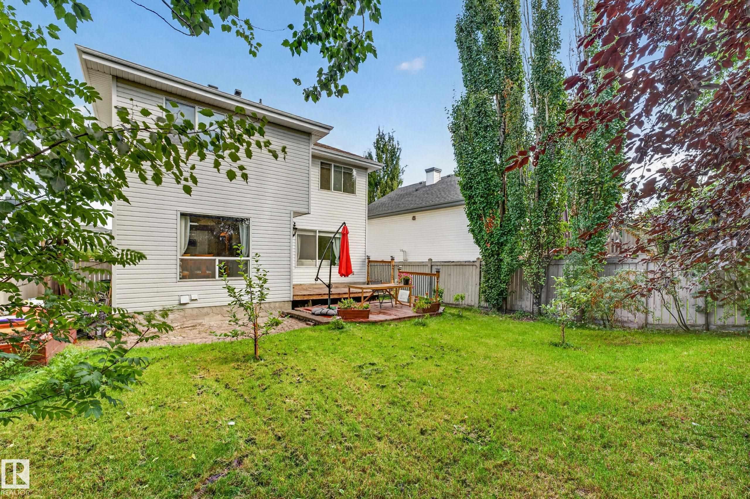 11813 11B Avenue Nw, Edmonton, AB