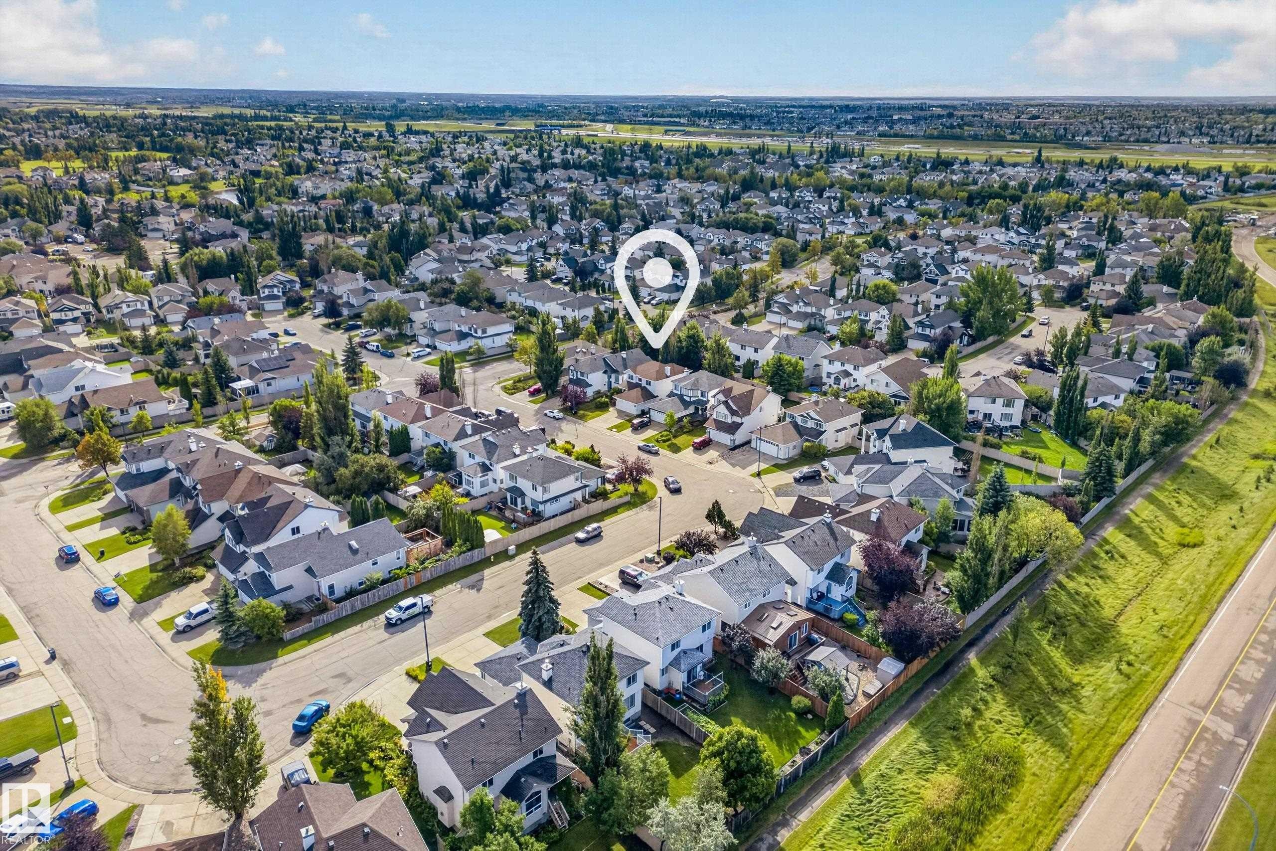 11813 11B Avenue Nw, Edmonton, AB