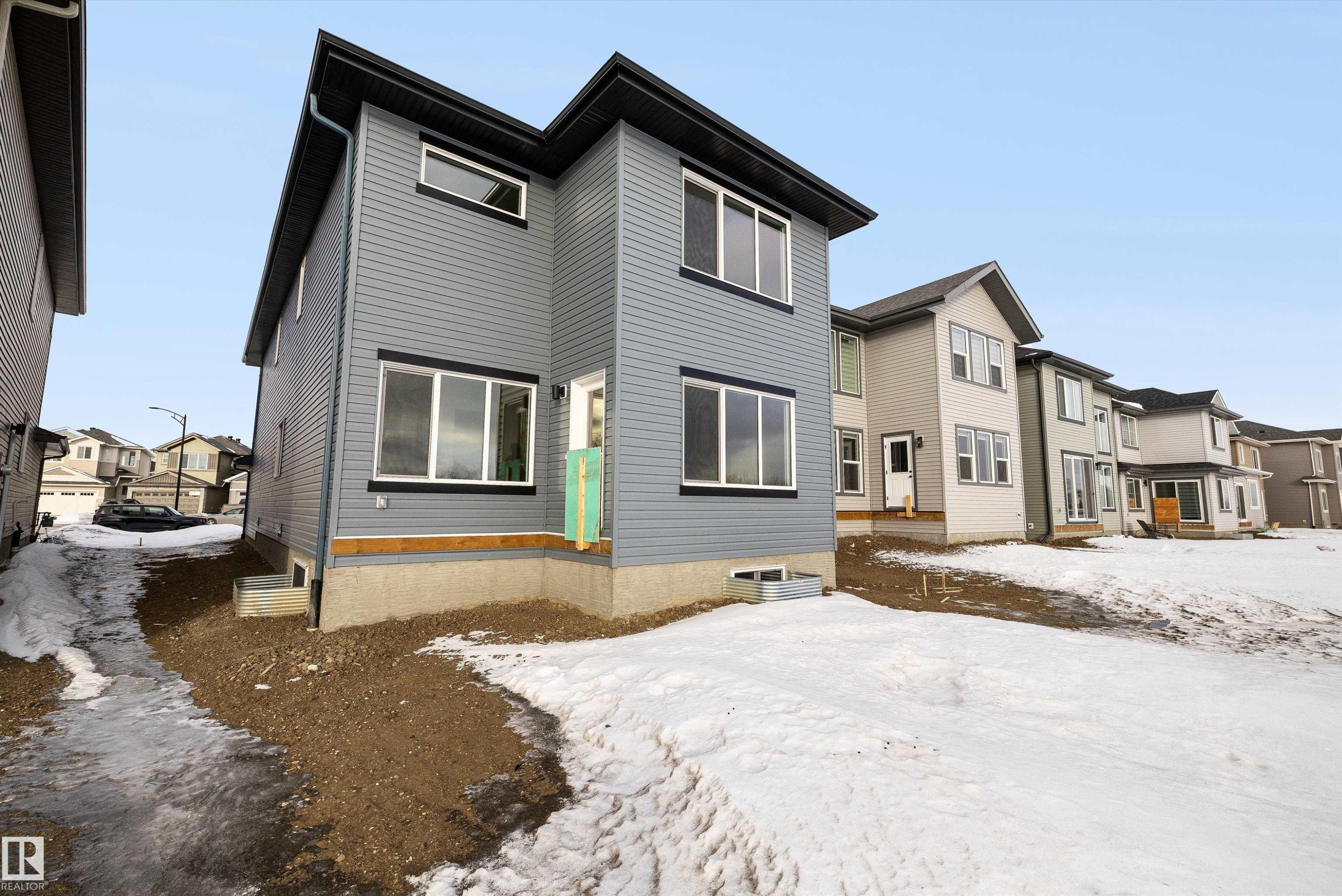 1315 11 Avenue Nw, Edmonton, AB - Outdoor