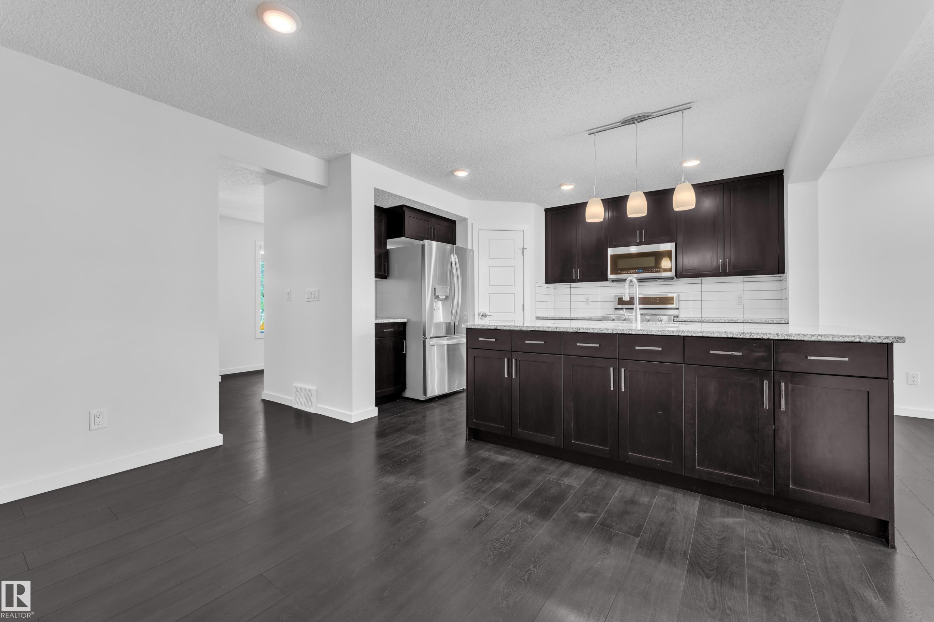 4118 6A Street Nw, Edmonton, AB