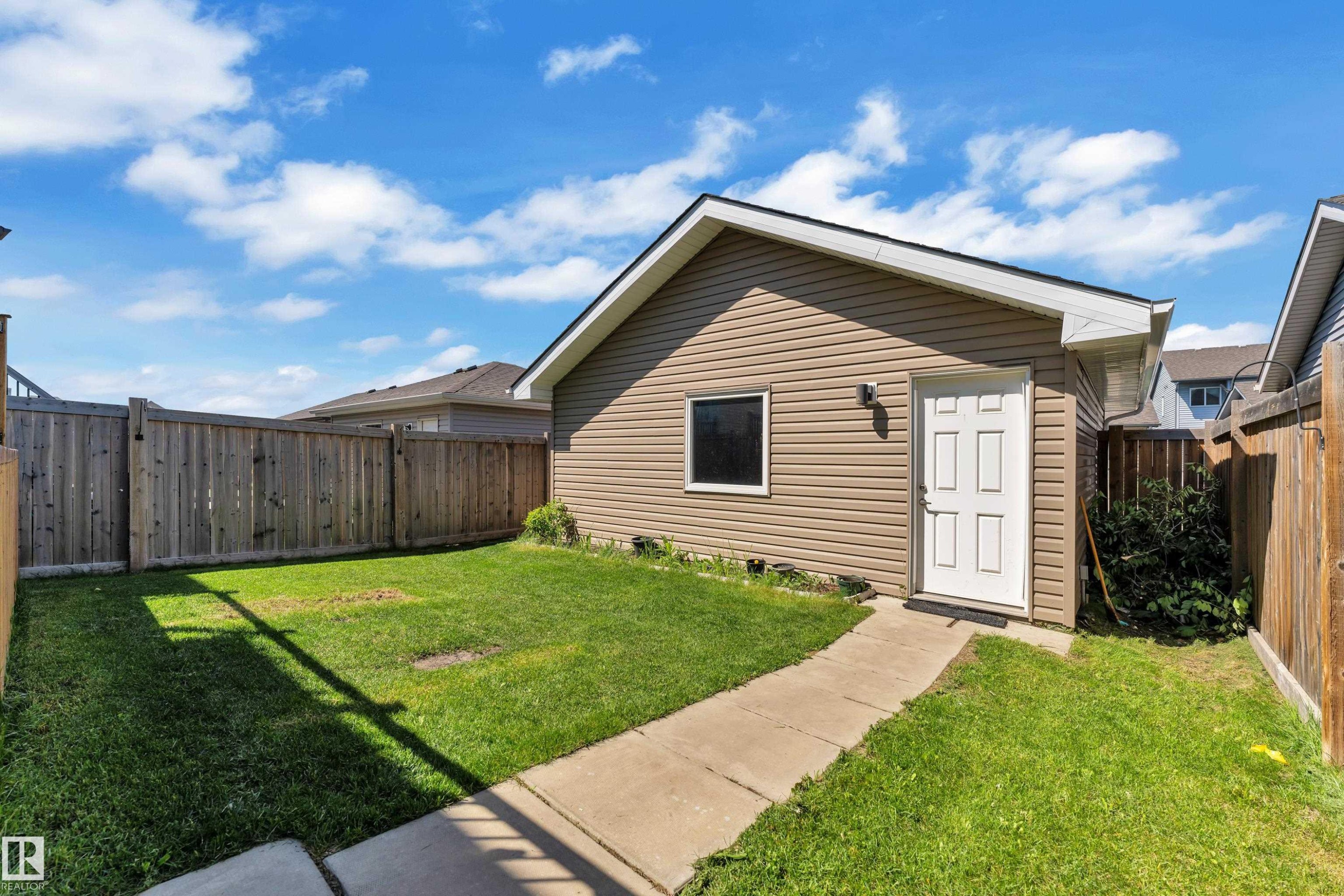 4118 6A Street Nw, Edmonton, AB