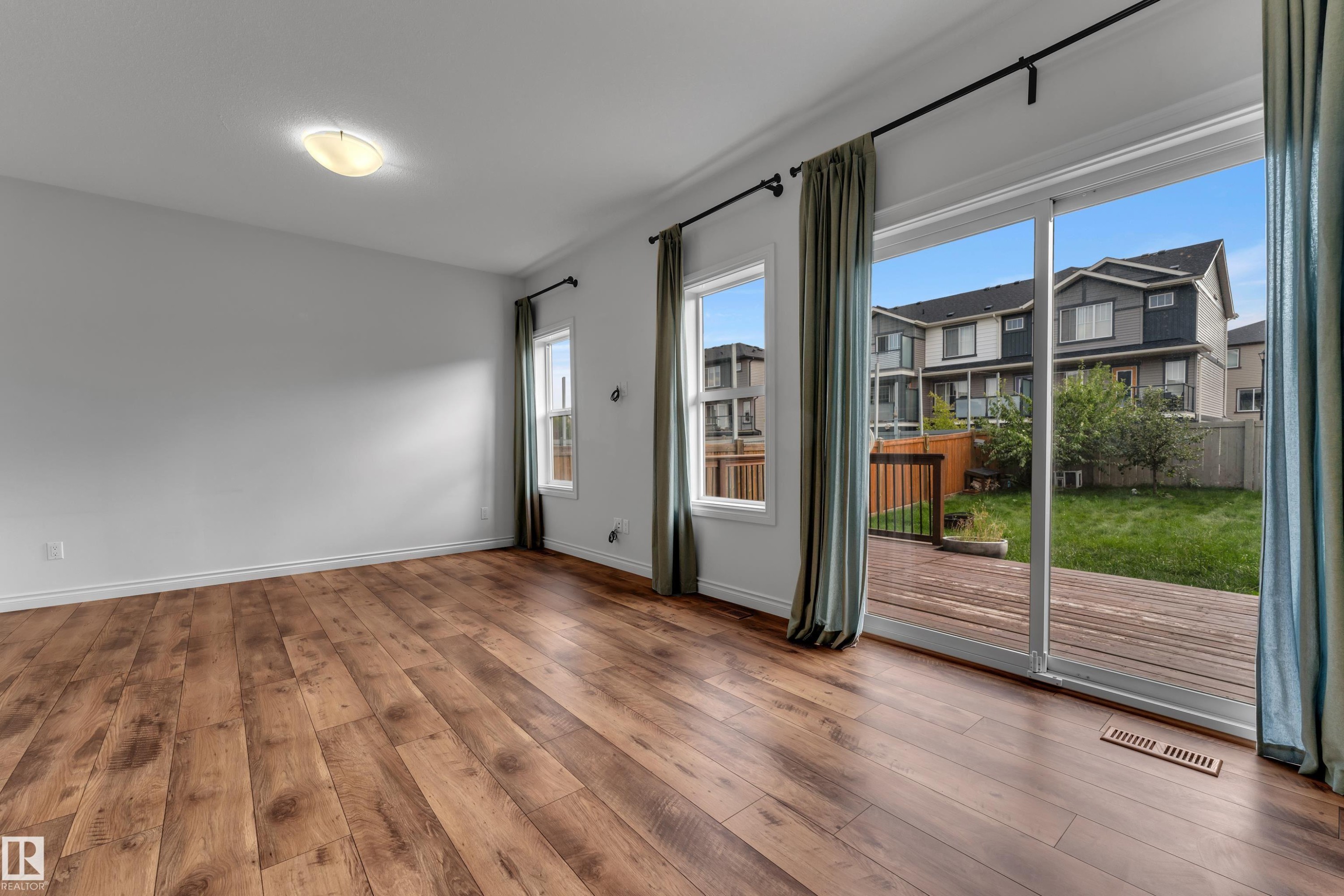 1411 25 Avenue Nw, Edmonton, AB