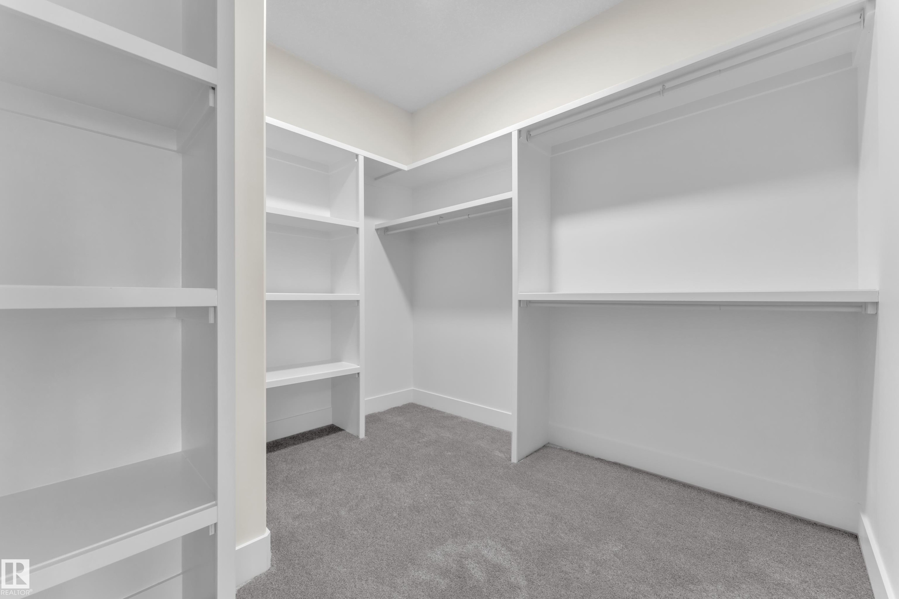 8450 Mayday Link Sw, Edmonton, AB - Indoor With Storage