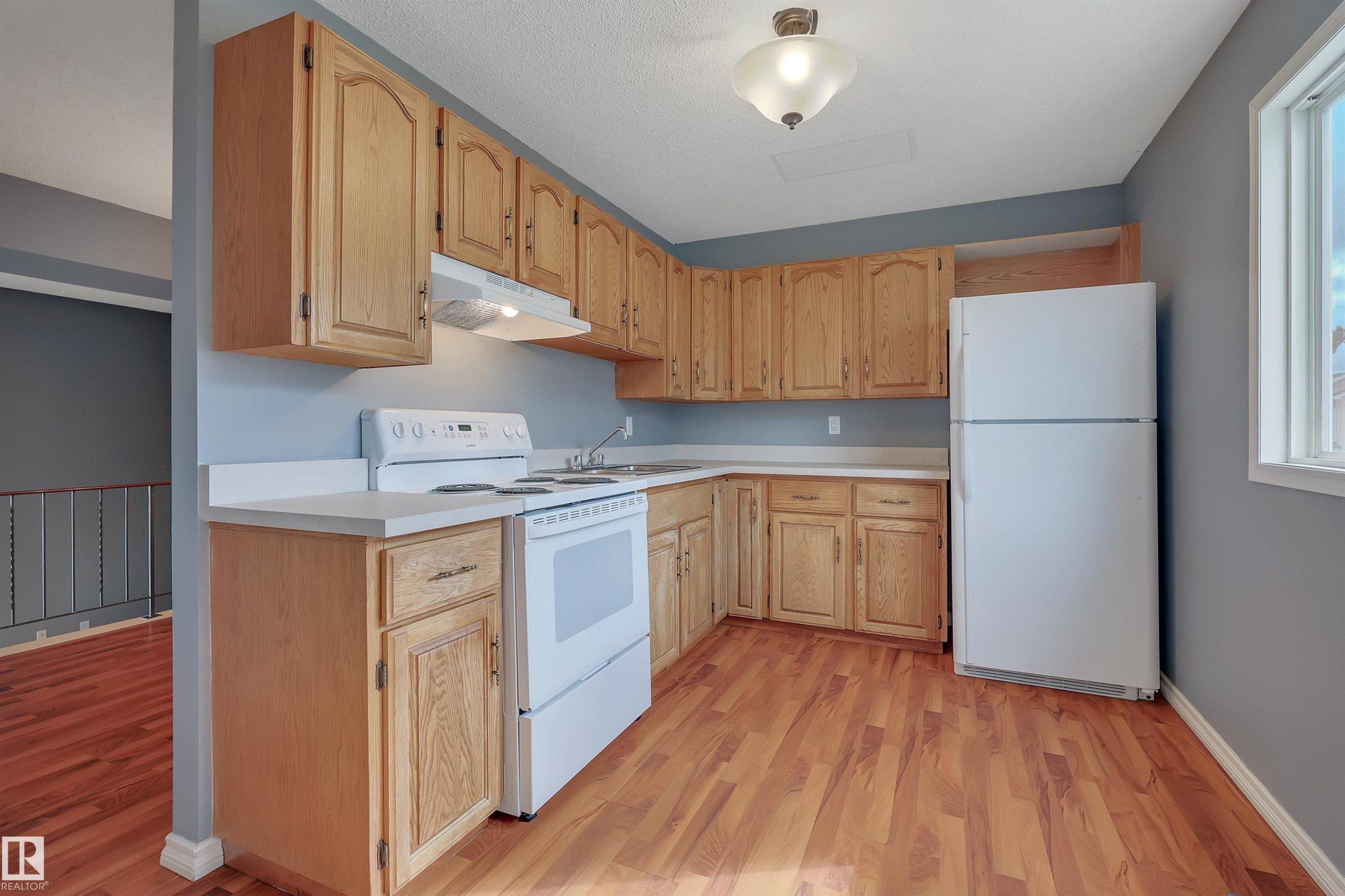 14644 52 Street Nw, Edmonton, AB