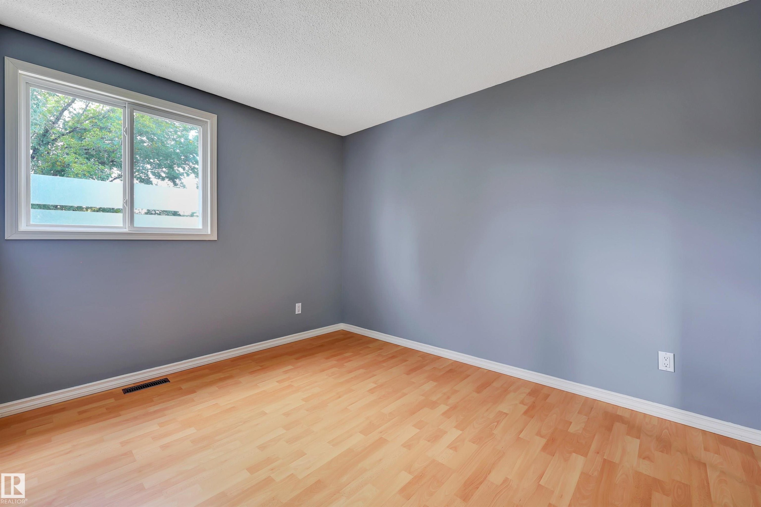 14644 52 Street Nw, Edmonton, AB