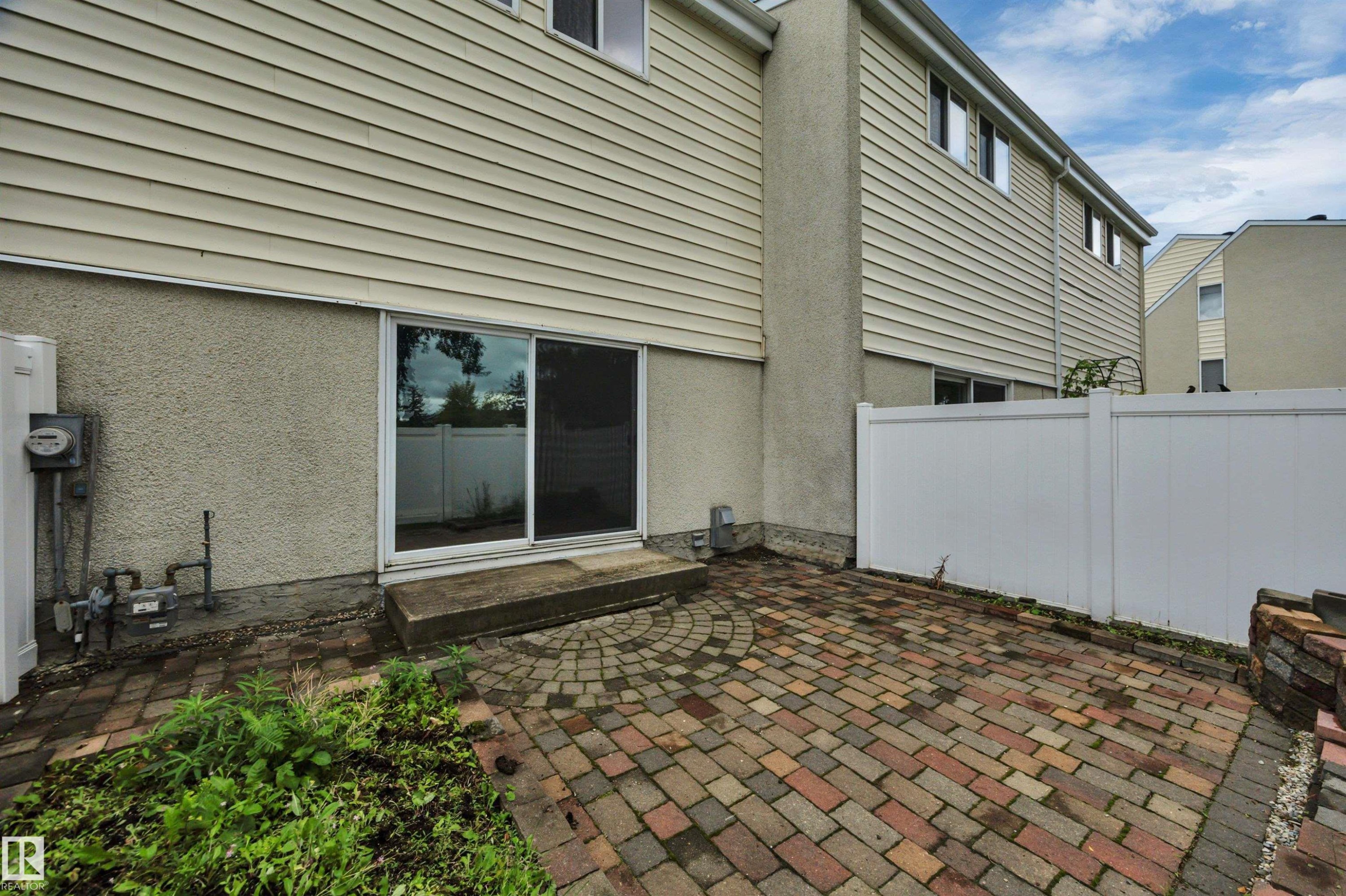 14644 52 Street Nw, Edmonton, AB