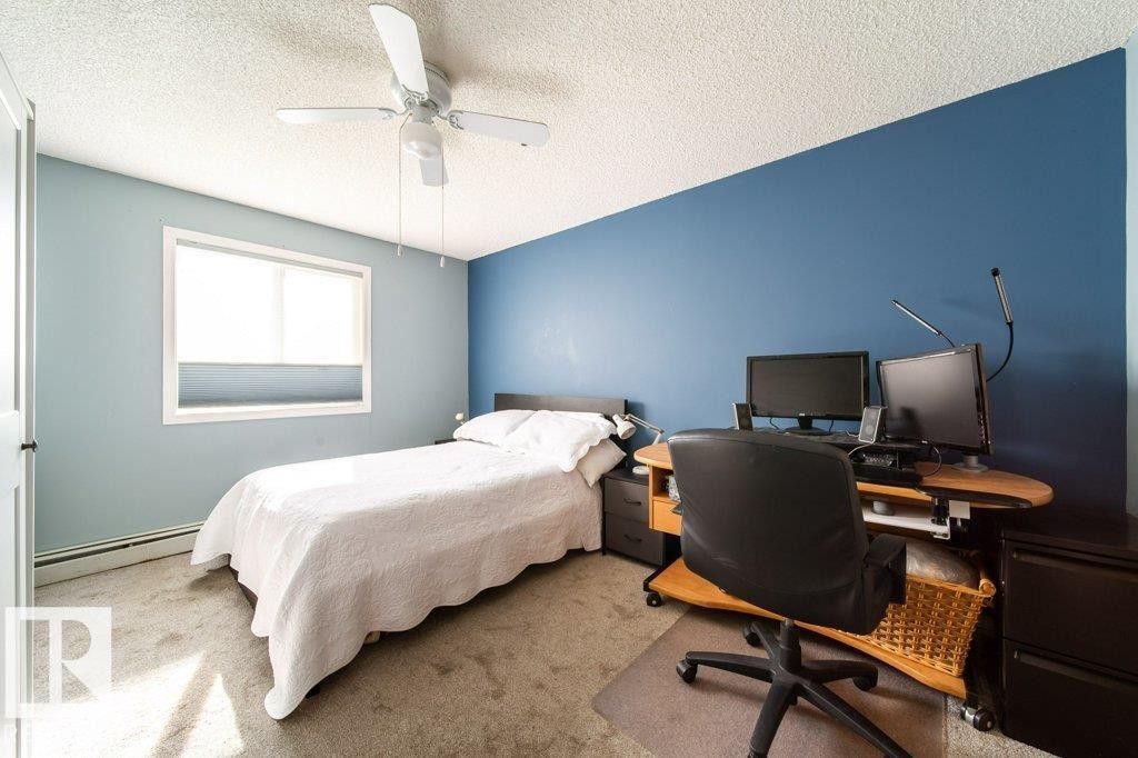 #118 2305 35A Av Nw, Edmonton, AB - Indoor Photo Showing Bedroom